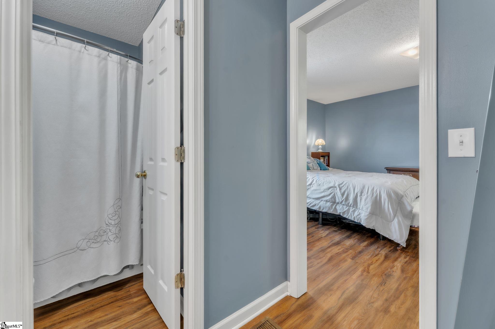 132 Motor Boat Club Road, Greenville, SC, 29611