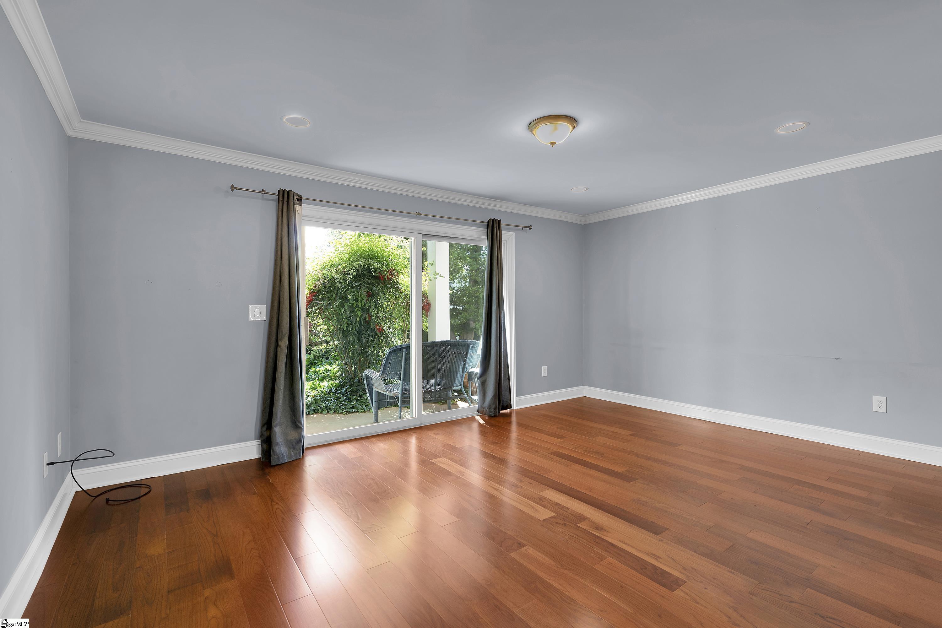 925 Cleveland Street UNIT Unit 115 Greenville, SC 29601