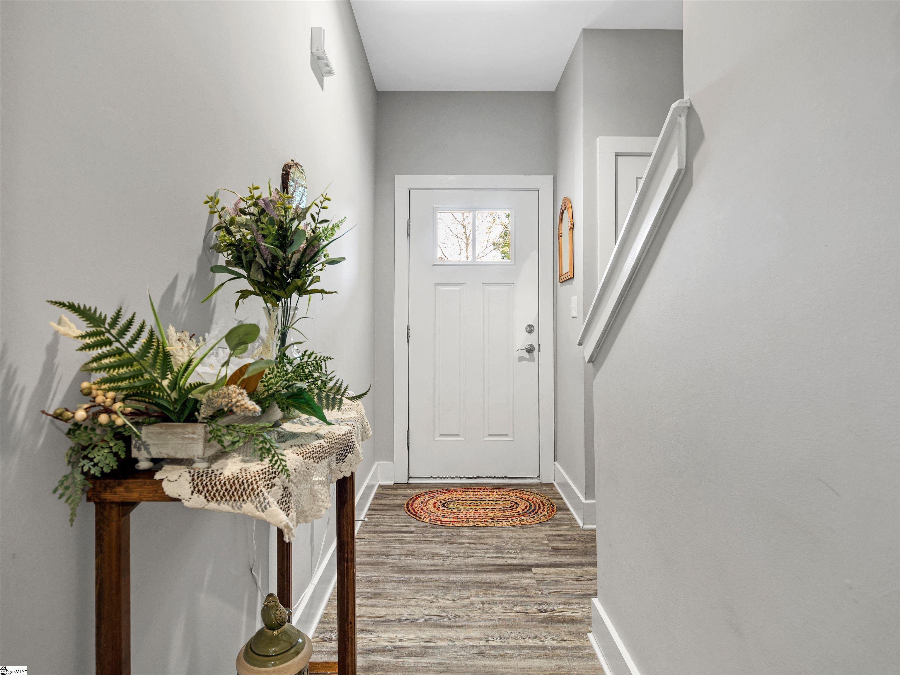 Photo 2 of Townhouse for sale at 105 Valley Creek Dr, Boiling Springs, SC 29316 | MLS# 1587502 | Listing updated on 2026-09-17