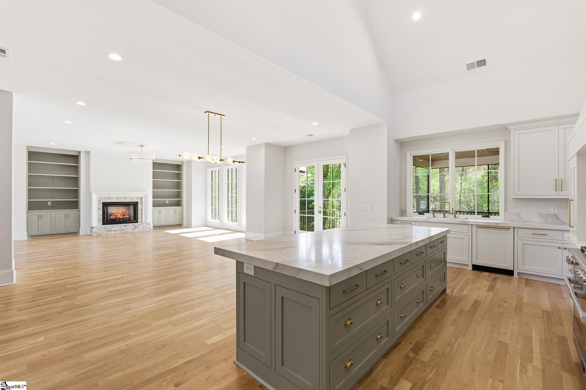 201 Rockwood Drive, Greenville, SC, 29605