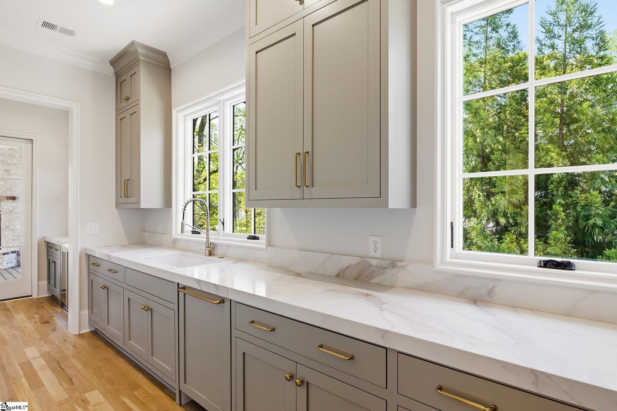 201 Rockwood Drive, Greenville, SC, 29605