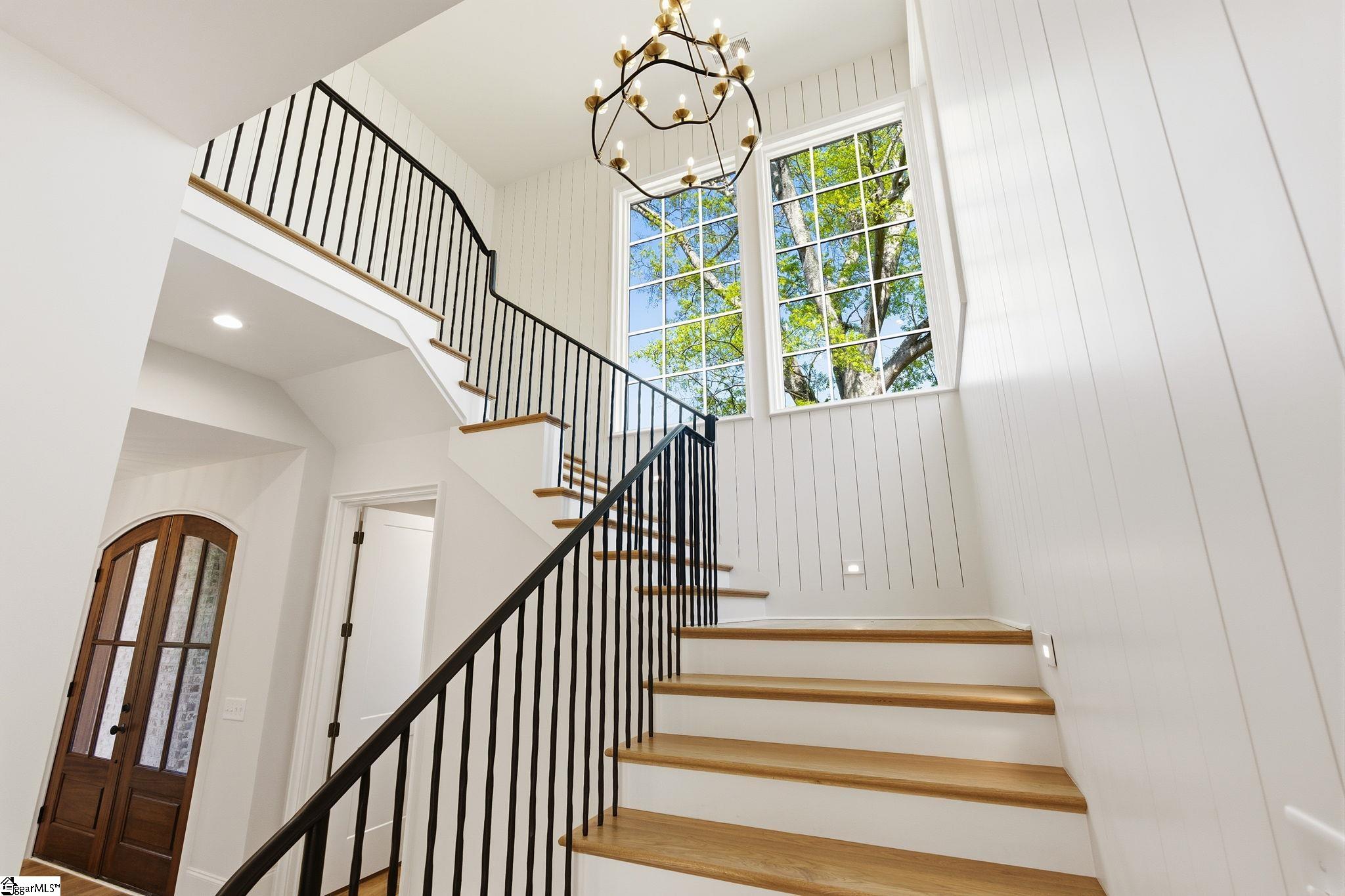 201 Rockwood Drive, Greenville, SC, 29605