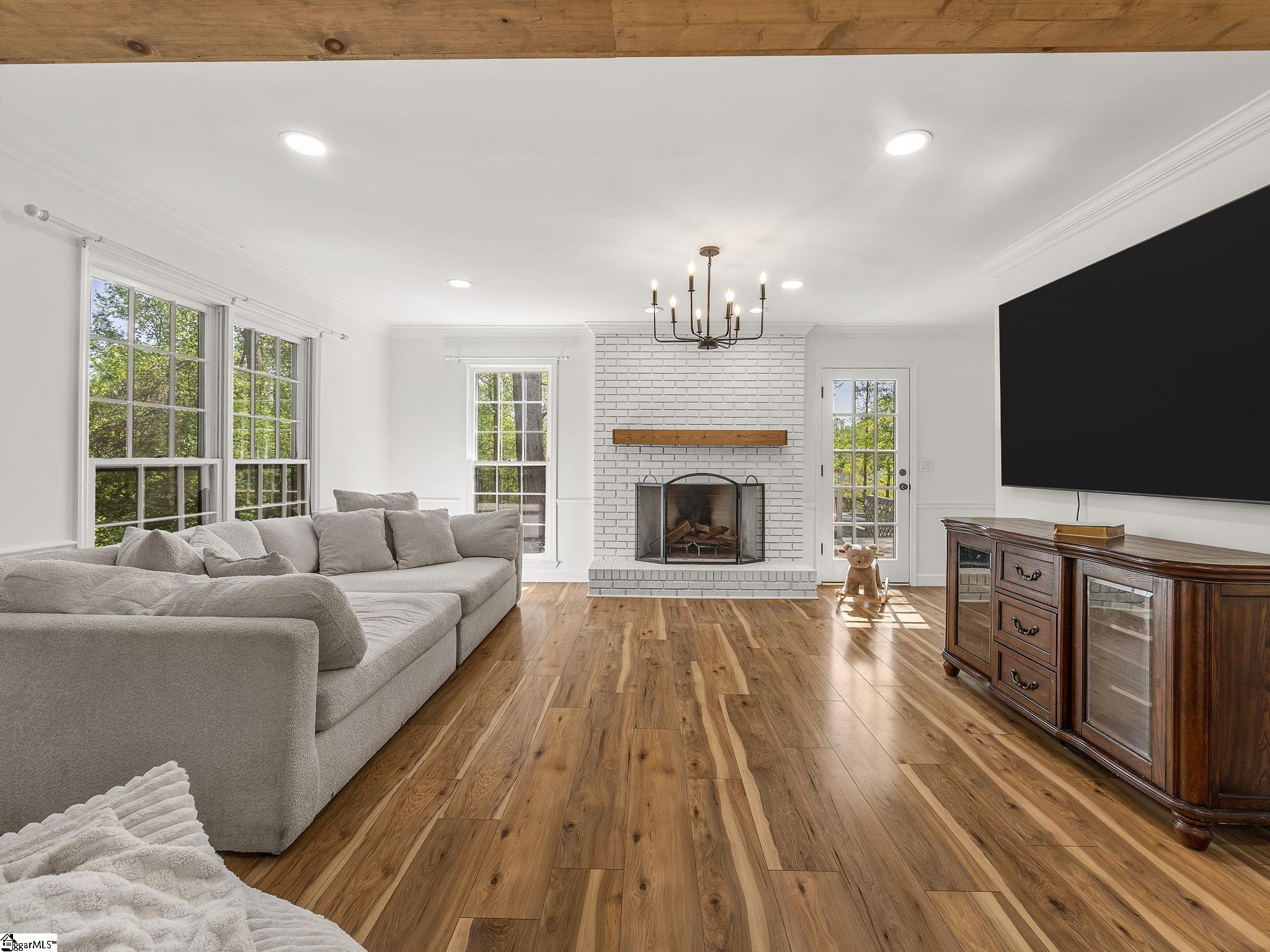 122 Hollyridge Road, Spartanburg, SC, 29301