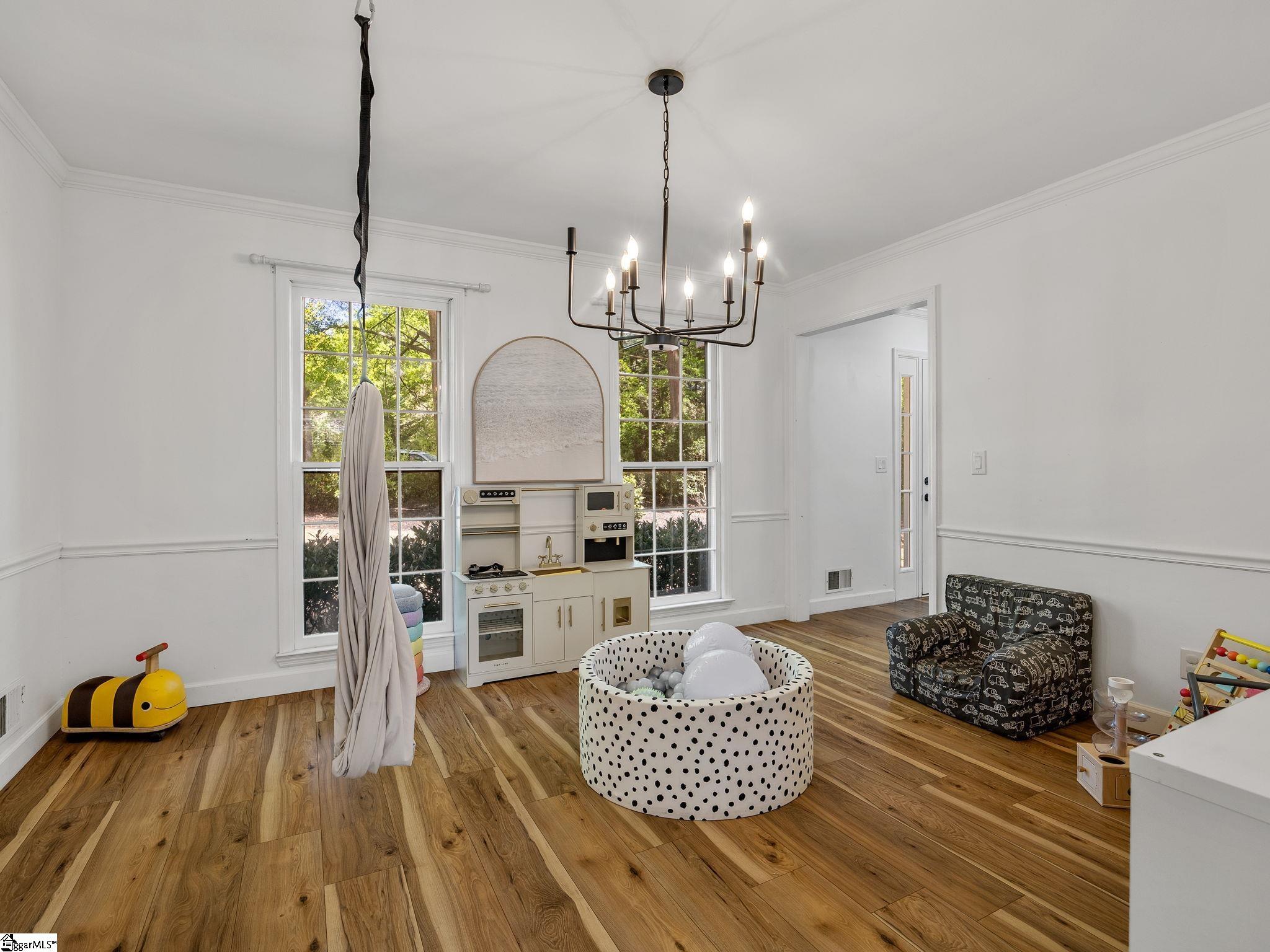 122 Hollyridge Road, Spartanburg, SC, 29301