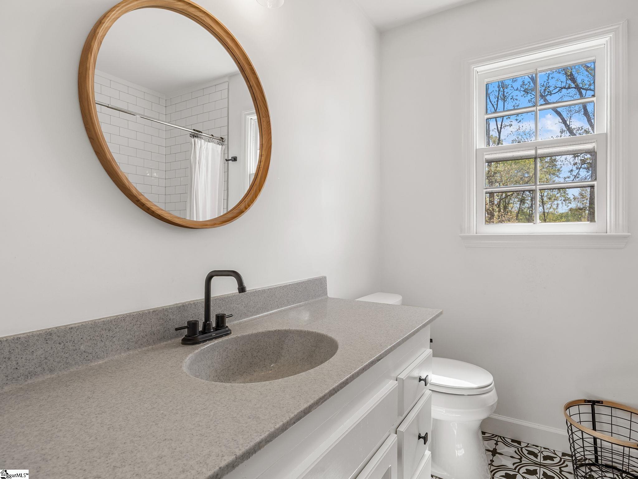 122 Hollyridge Road, Spartanburg, SC, 29301