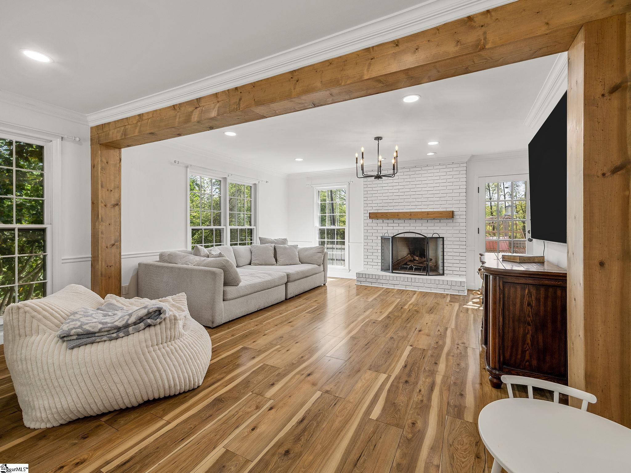 122 Hollyridge Road, Spartanburg, SC, 29301