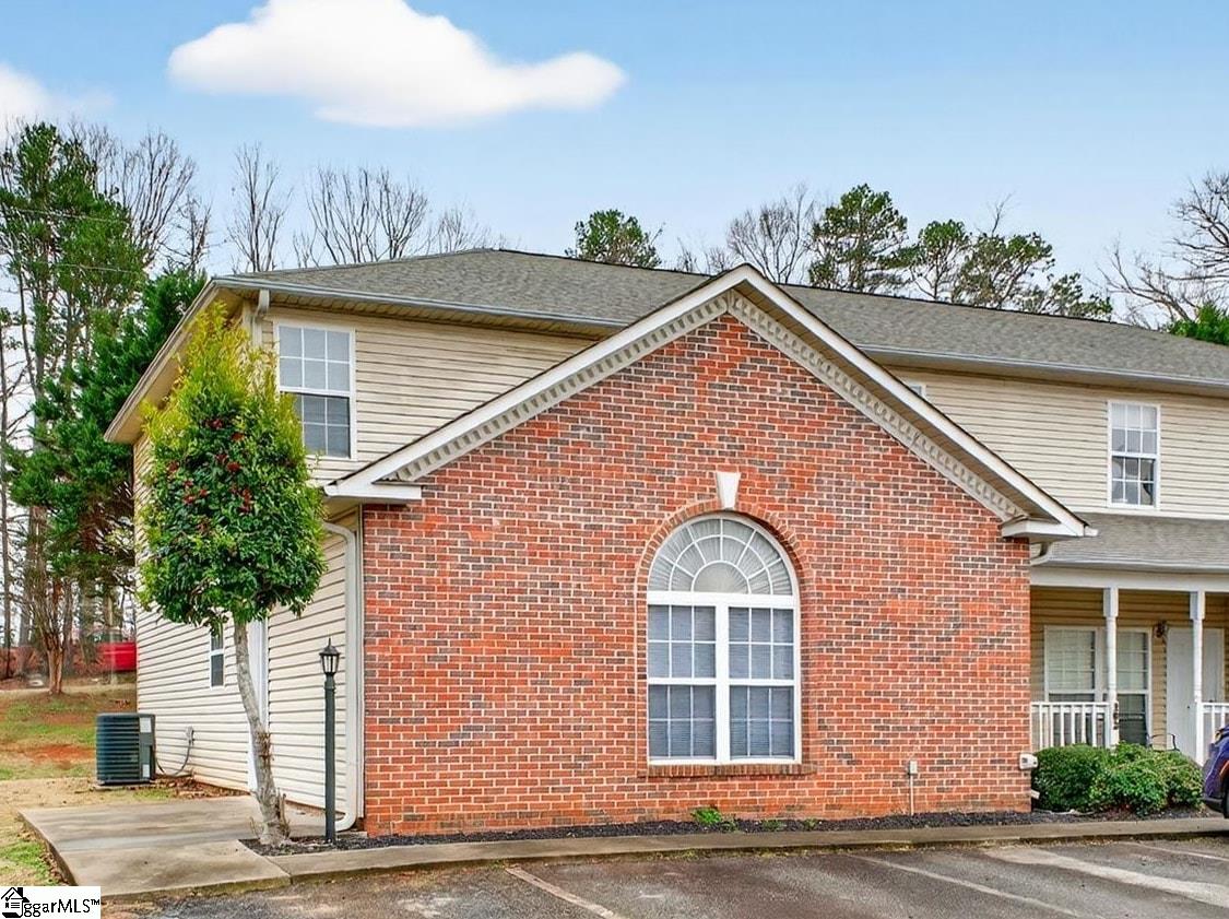 Homes for sale in Easley, SC | 103 A Reef Ct, Easley, SC 29642 | MLS# 1587607