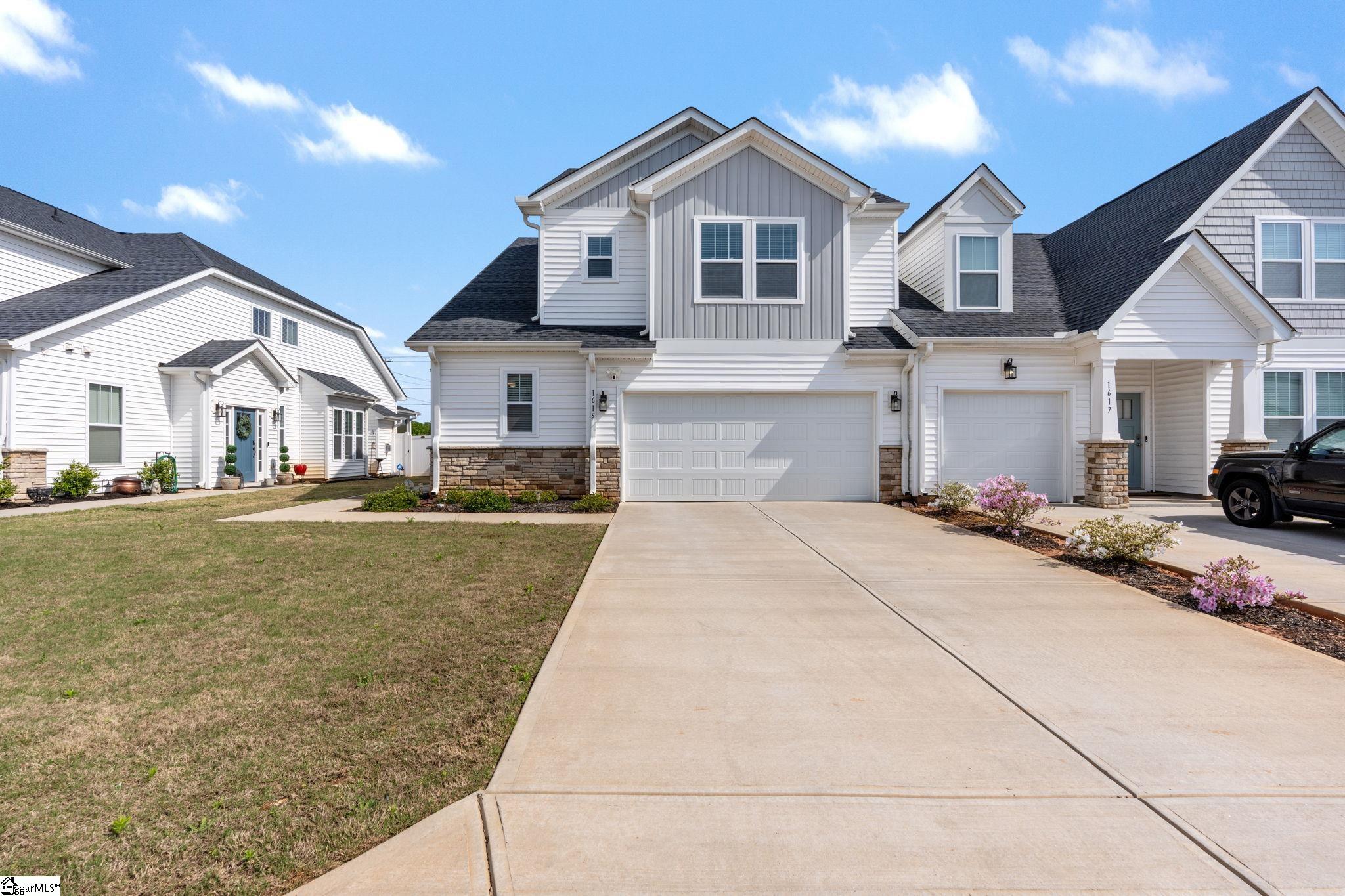1615 Chelmsford Court Spartanburg, SC 29301