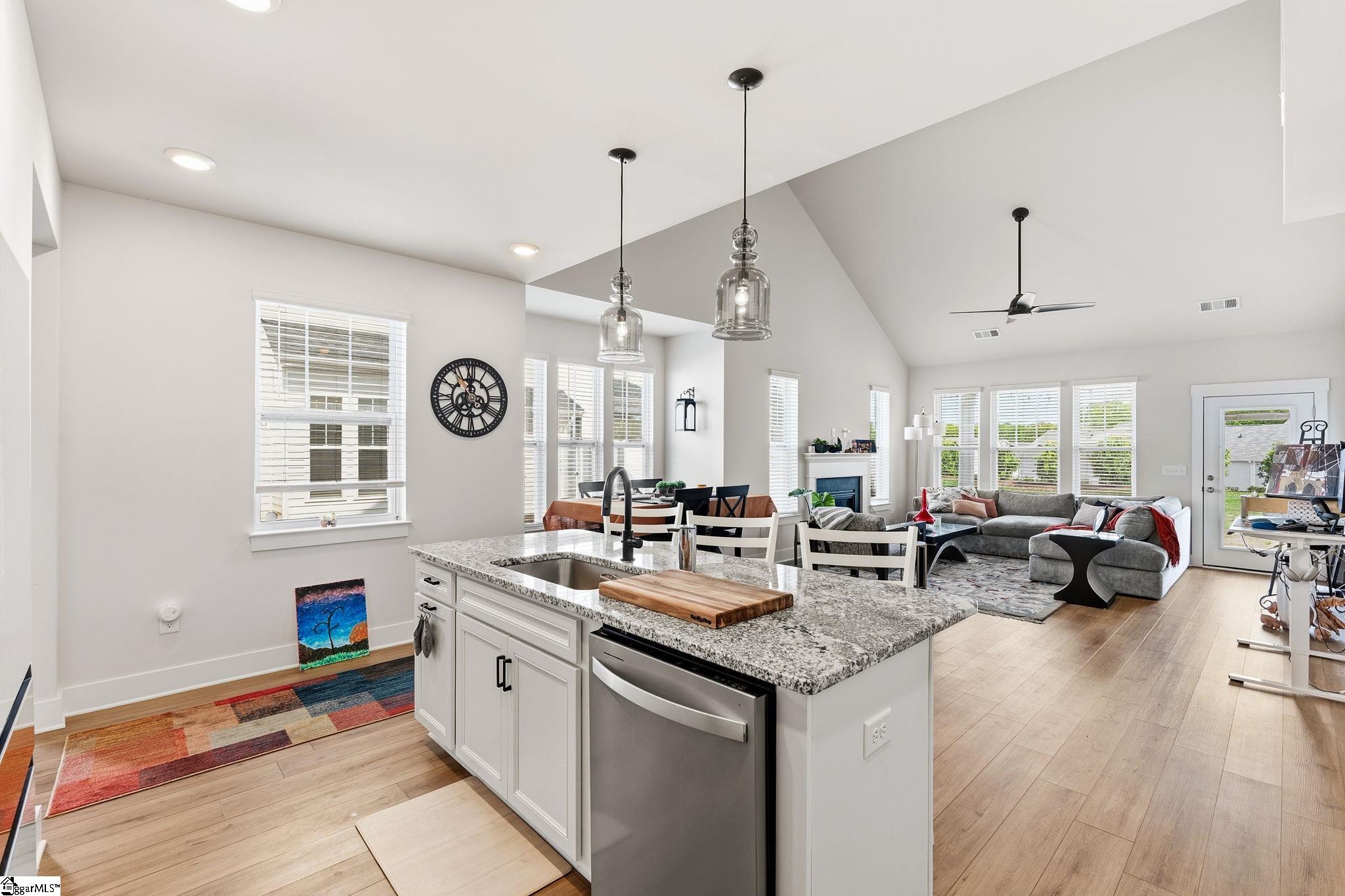 1615 Chelmsford Court Spartanburg, SC 29301