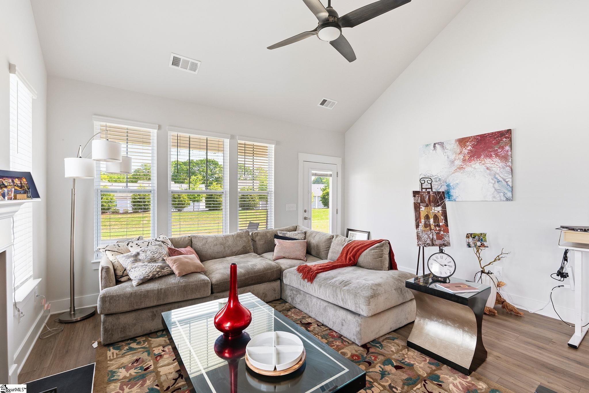 1615 Chelmsford Court Spartanburg, SC 29301