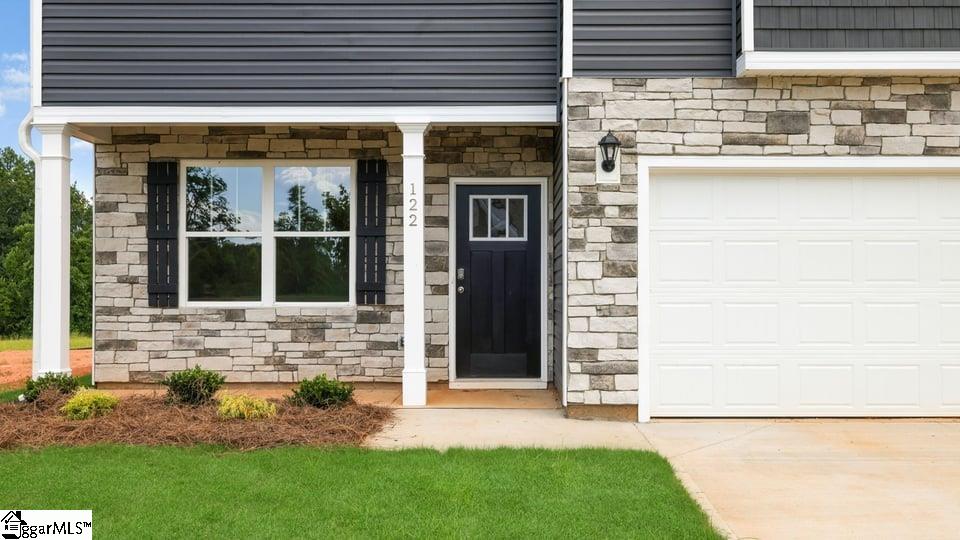 122 Depot Circle Greenwood, SC 29646