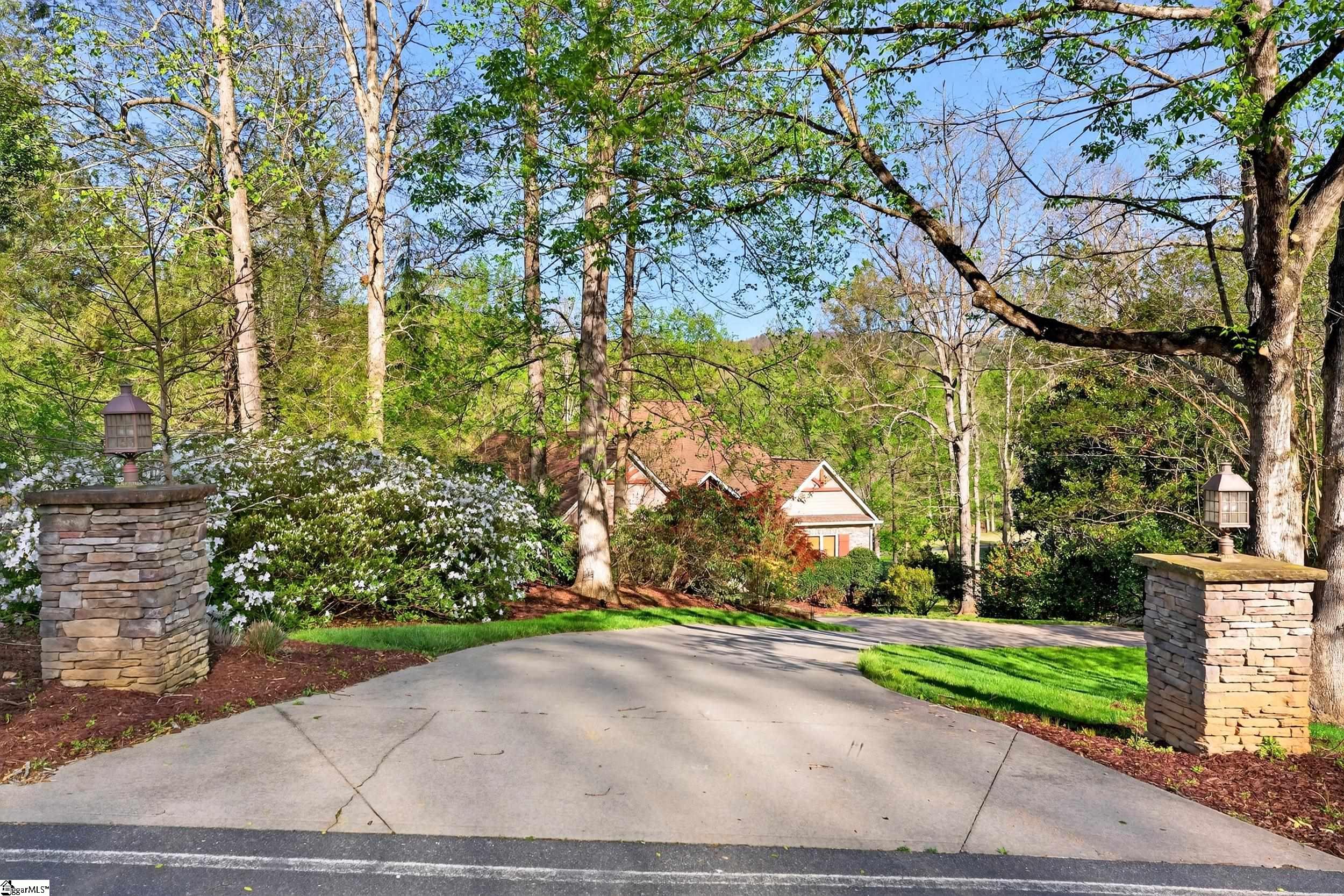 114 Kingshead Road Travelers Rest, SC 29690