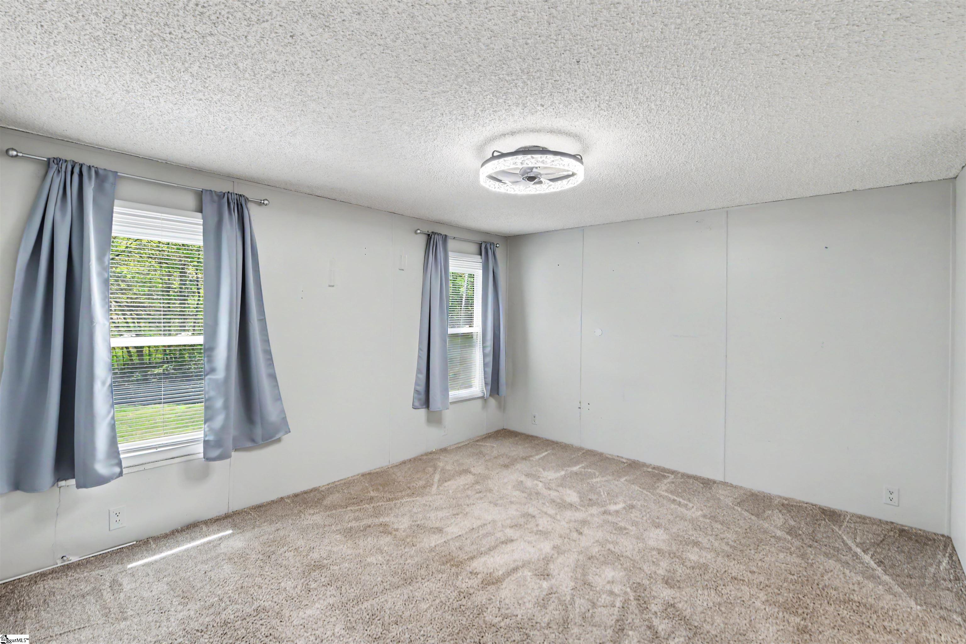 412 Bushy Creek Road Woodruff, SC 29388