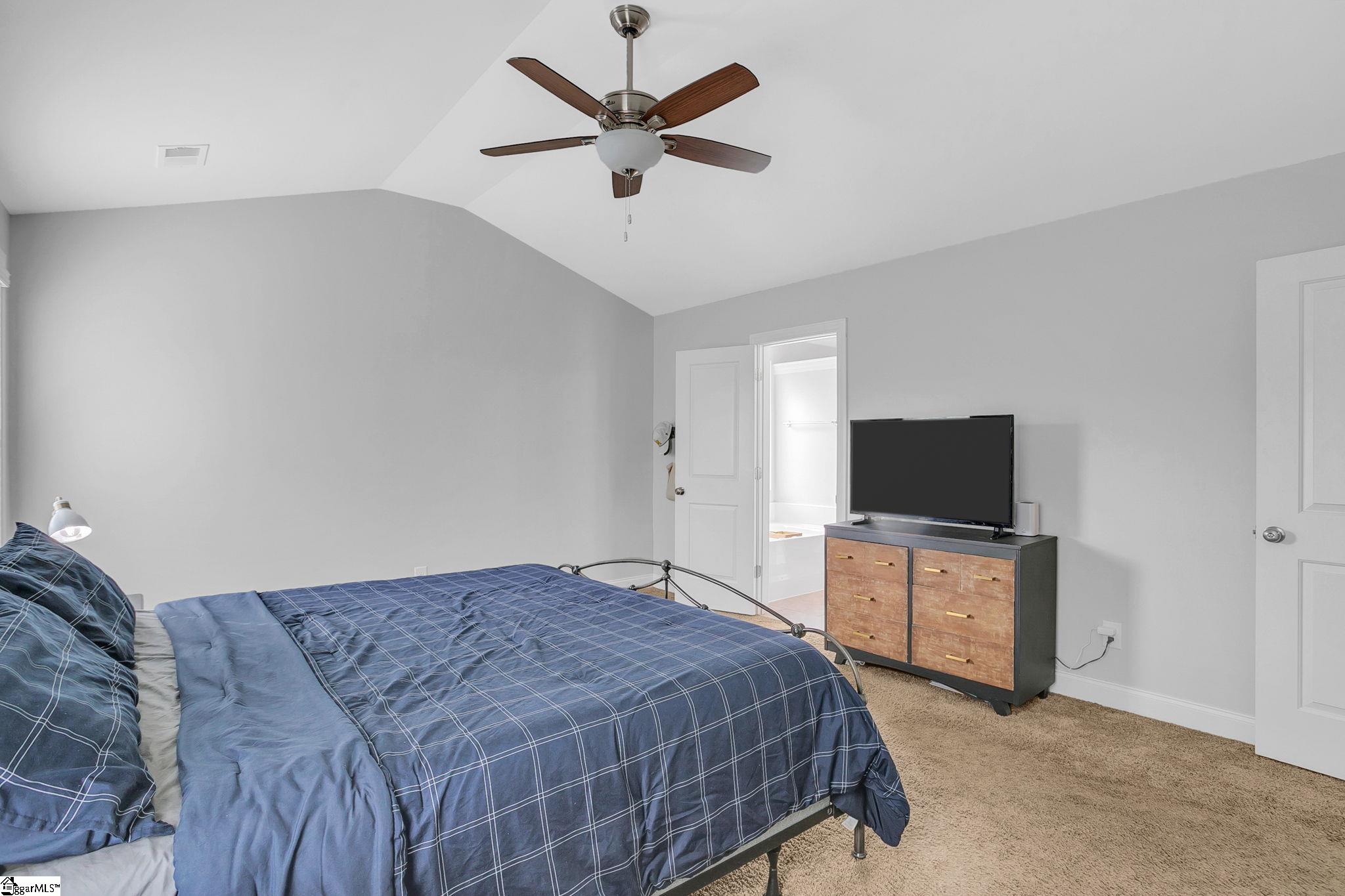28 Fowler Oaks Lane Simpsonville, SC 29681