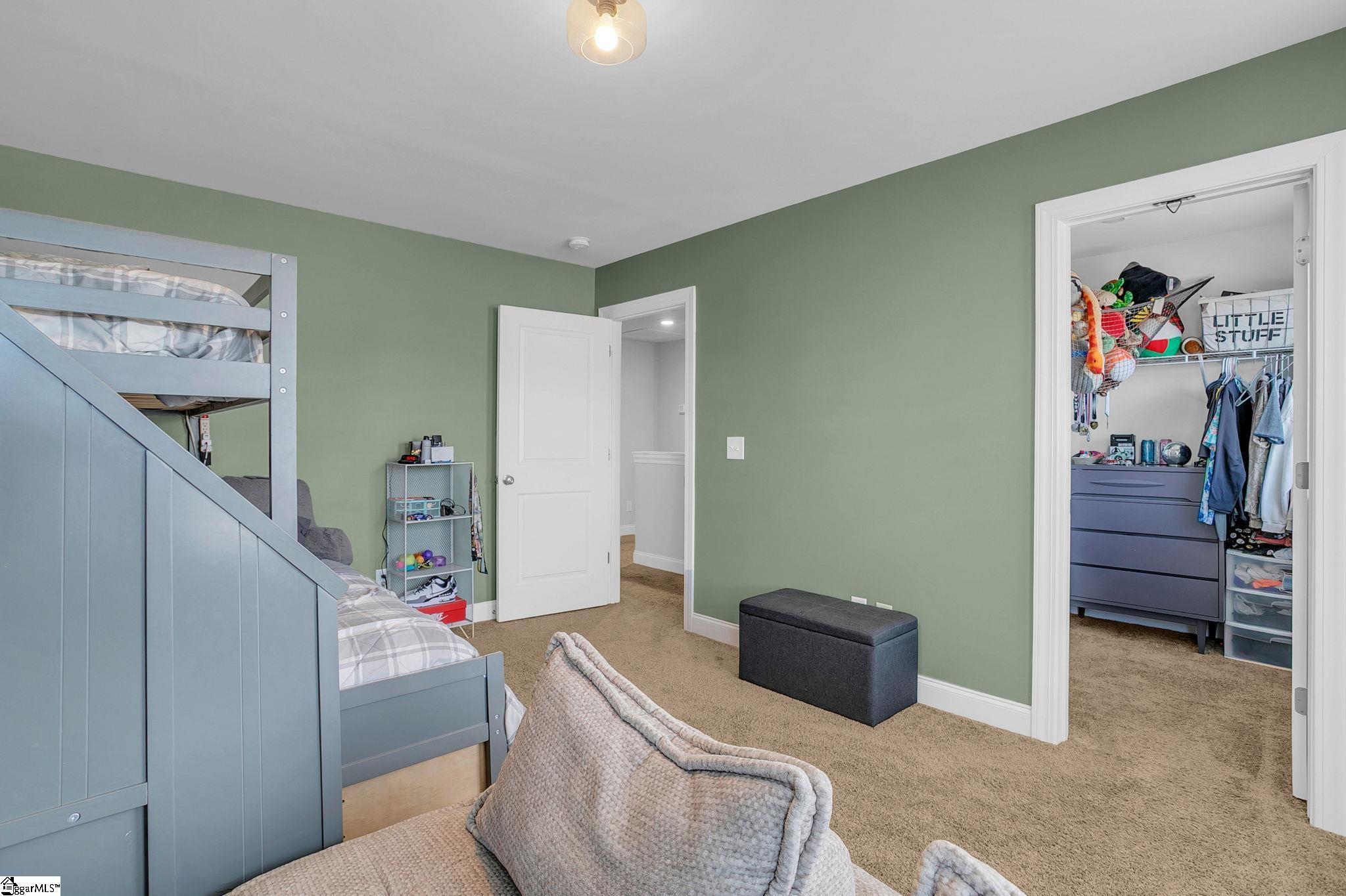 28 Fowler Oaks Lane Simpsonville, SC 29681
