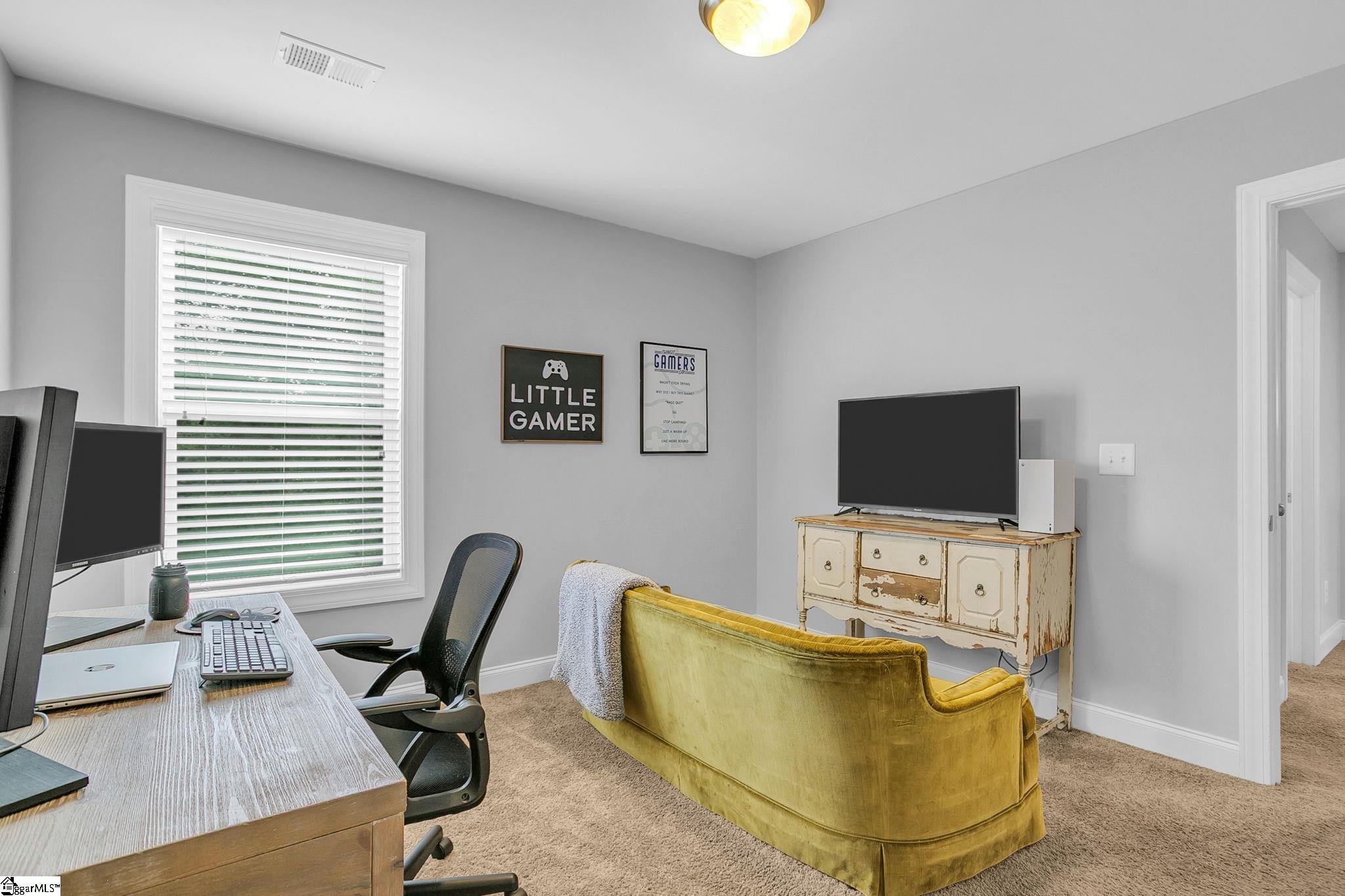 28 Fowler Oaks Lane Simpsonville, SC 29681