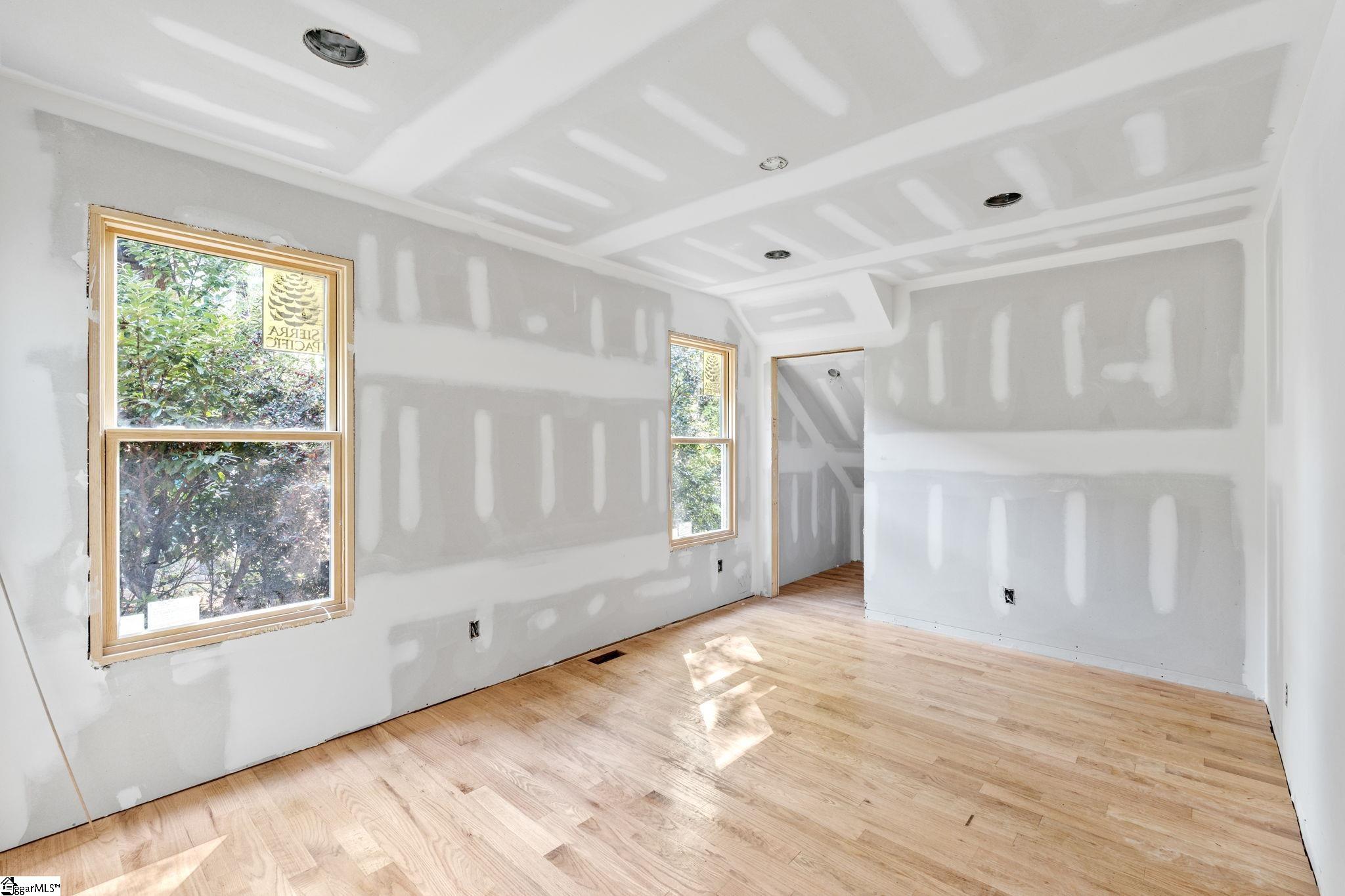 105 Vannoy Street Greenville, SC 29601