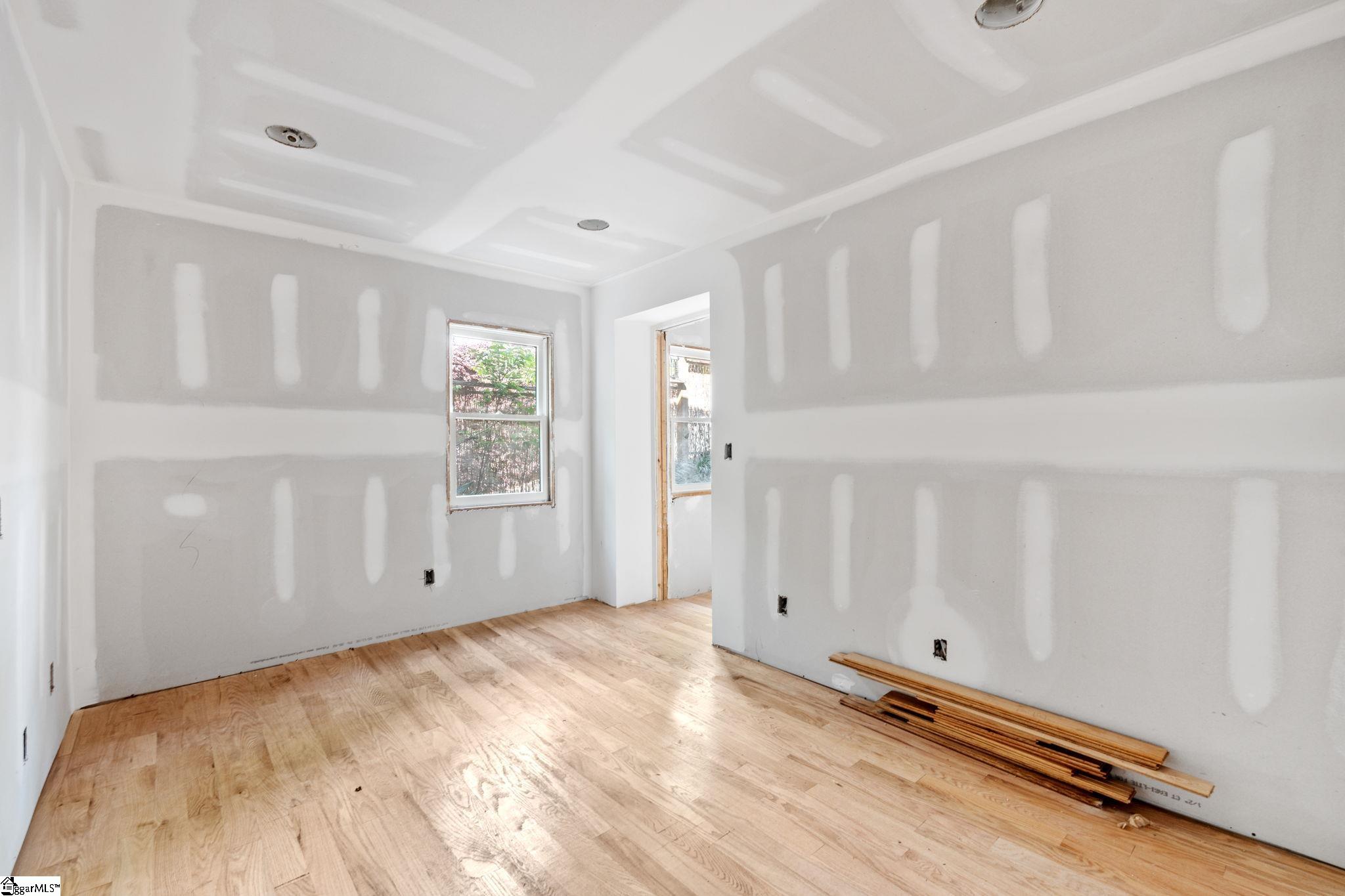 105 Vannoy Street Greenville, SC 29601