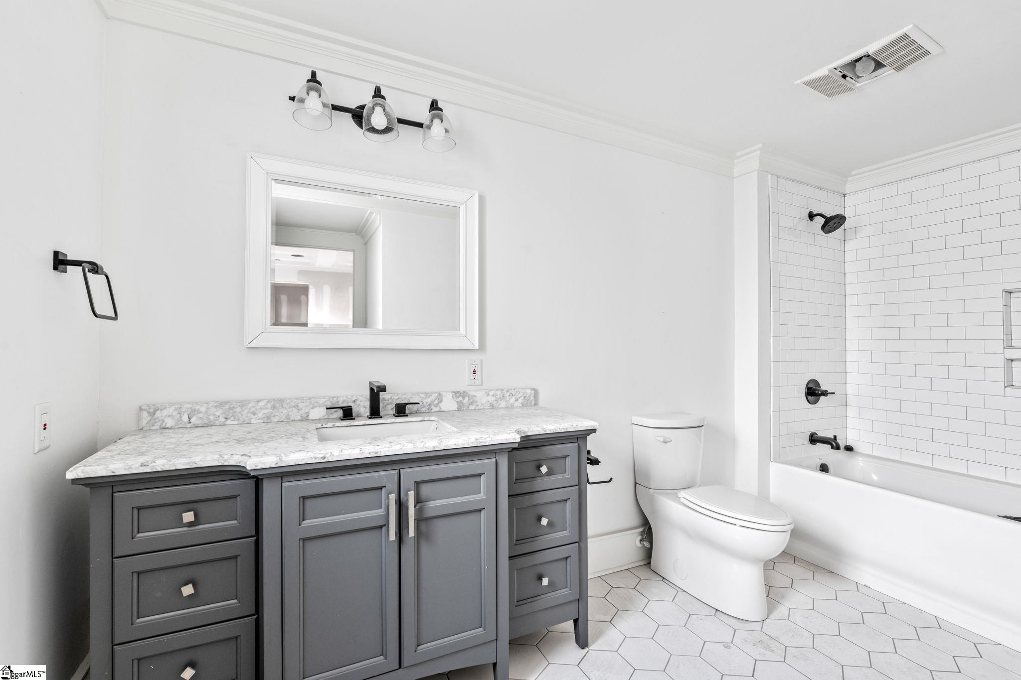 105 Vannoy Street Greenville, SC 29601