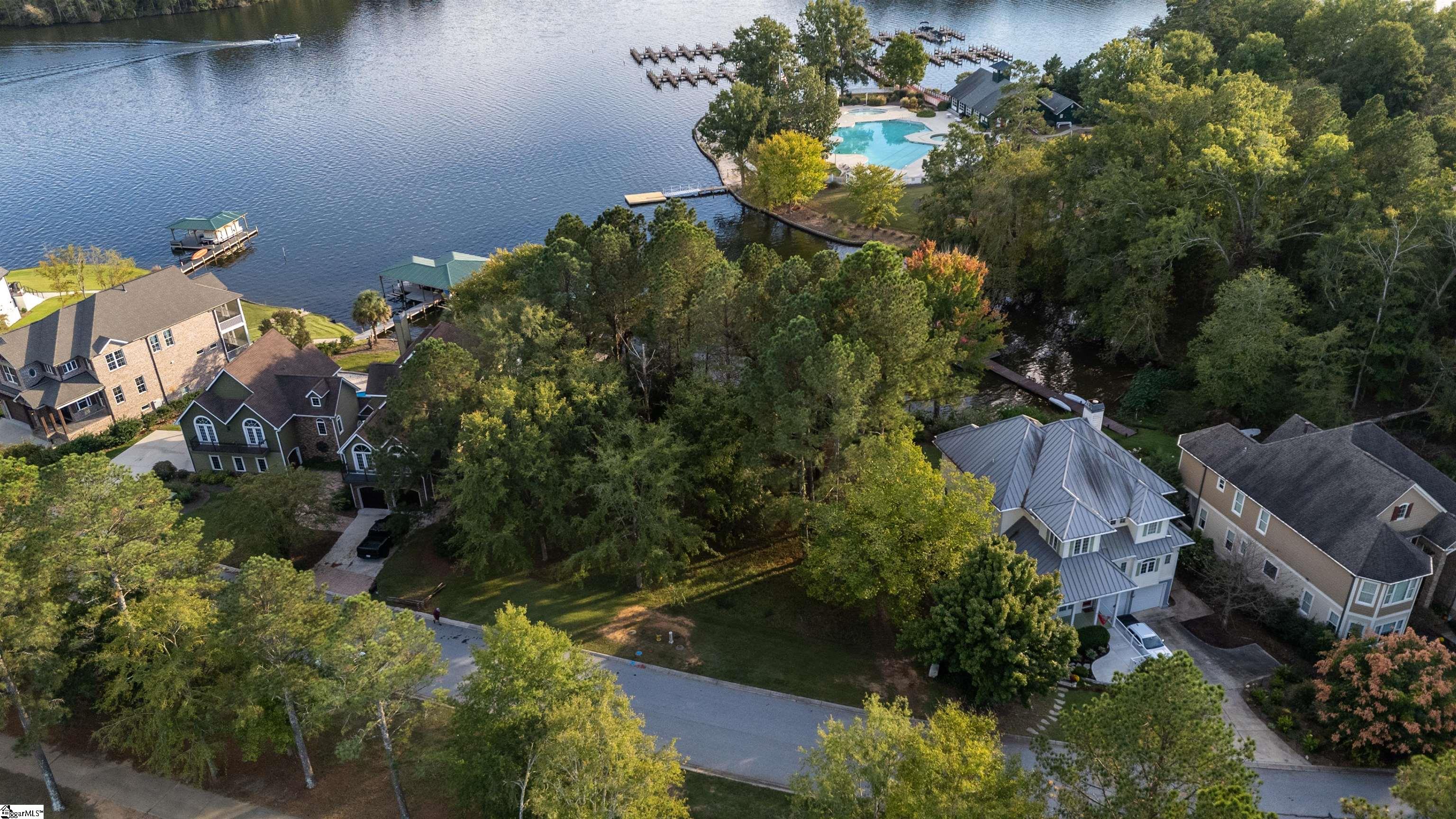 512 Grand Harbor Boulevard Ninety Six, SC 29666