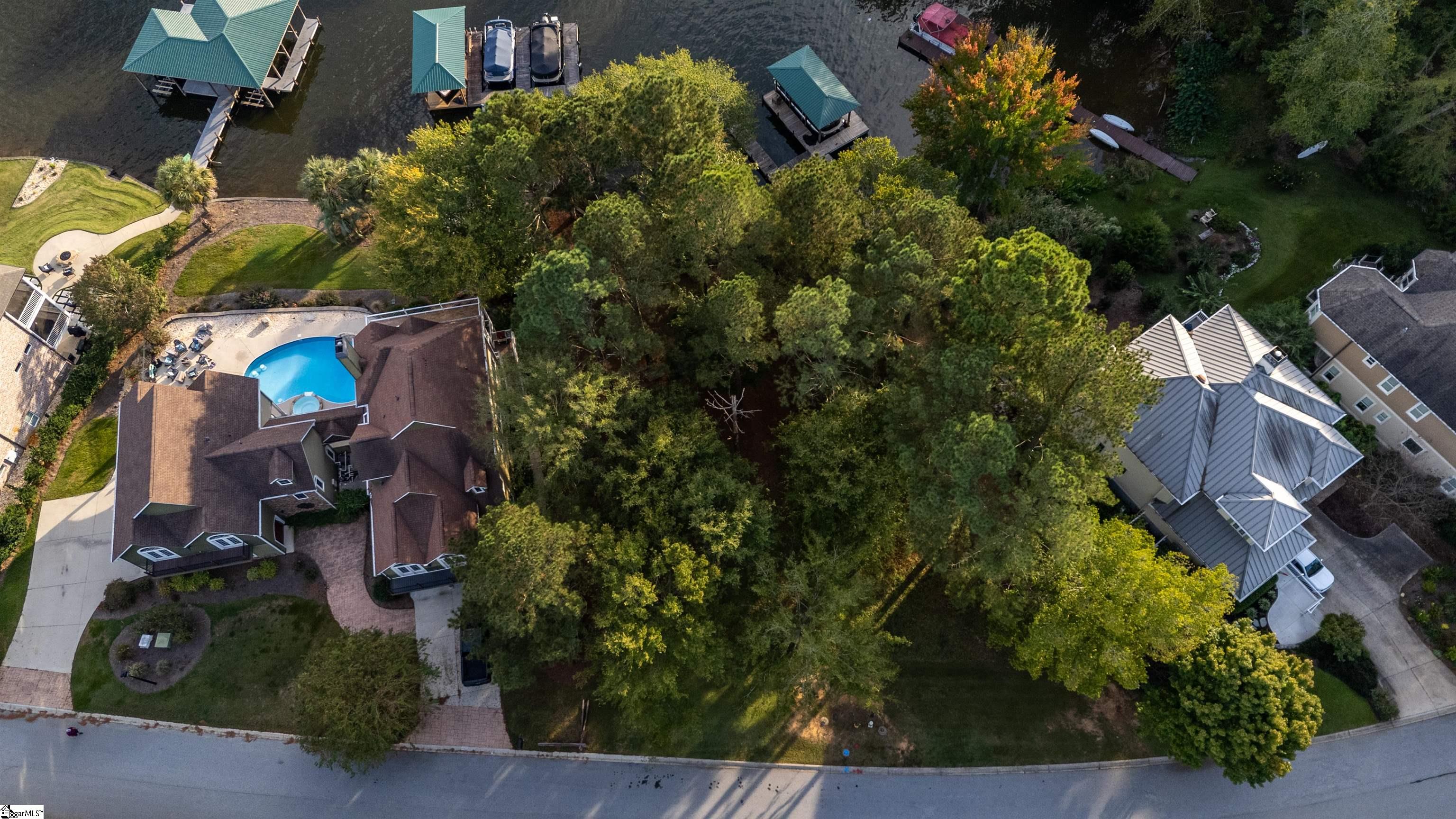 512 Grand Harbor Boulevard Ninety Six, SC 29666