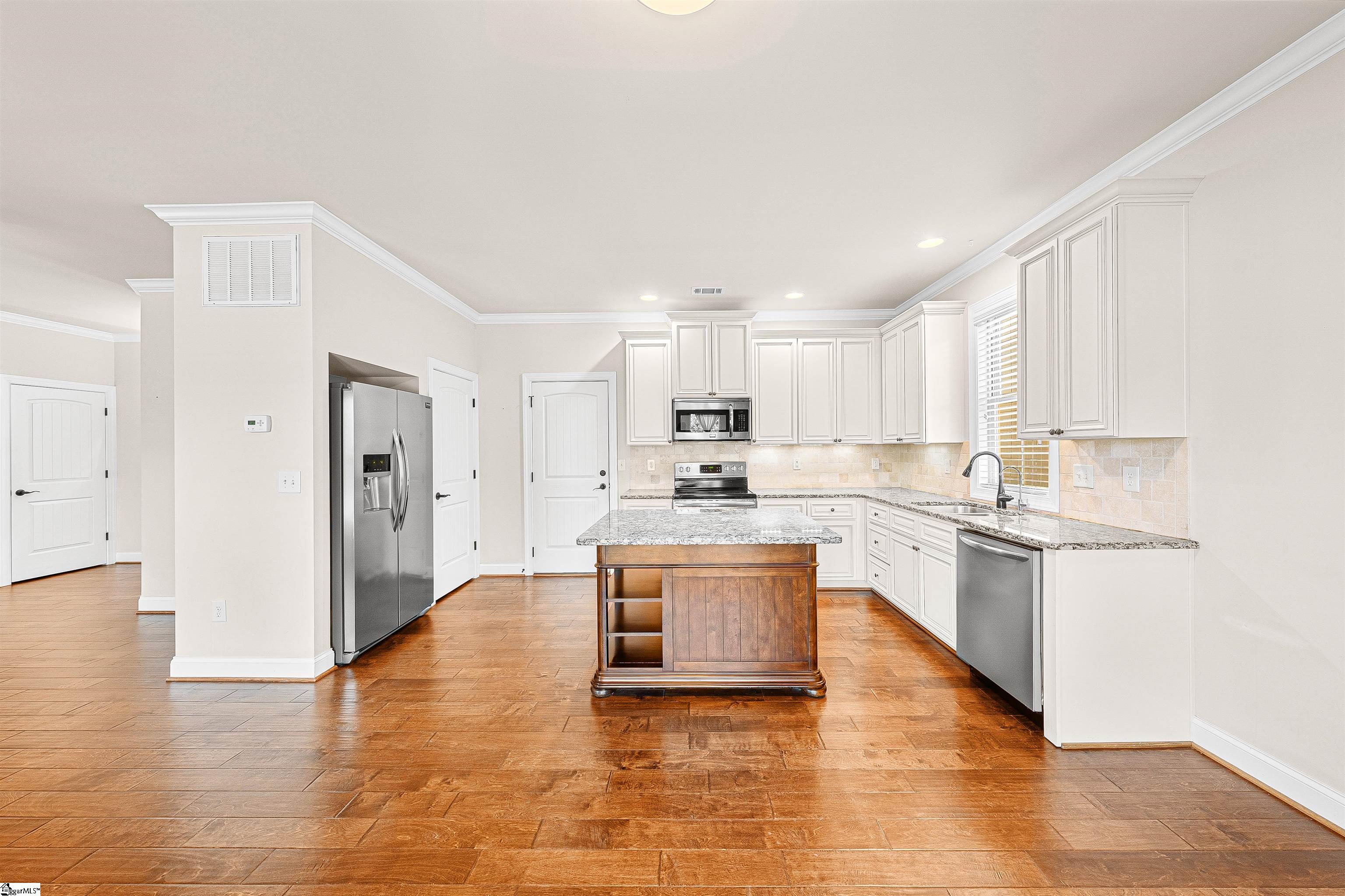 330 Belle Oaks Drive Simpsonville, SC 29680