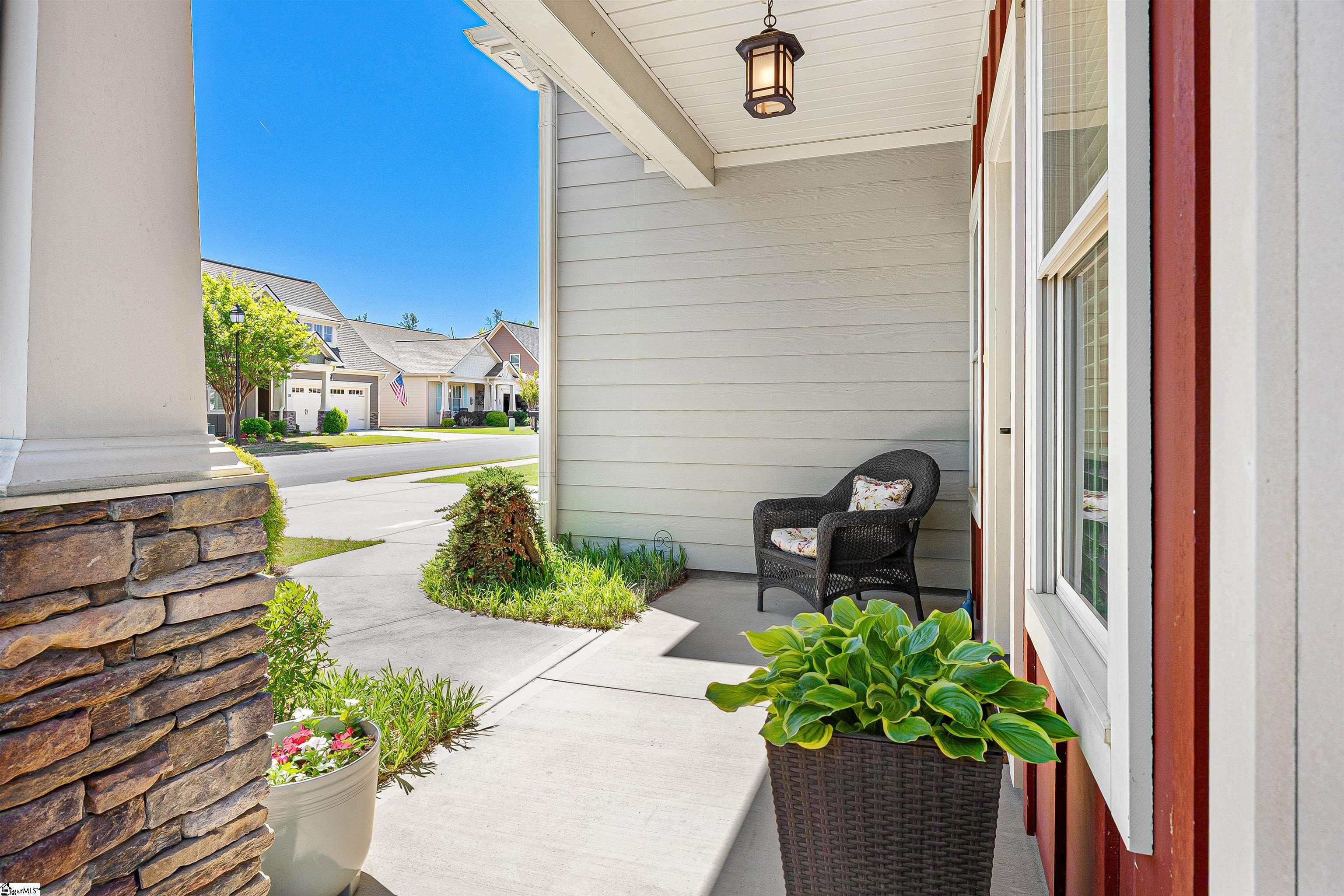 330 Belle Oaks Drive Simpsonville, SC 29680