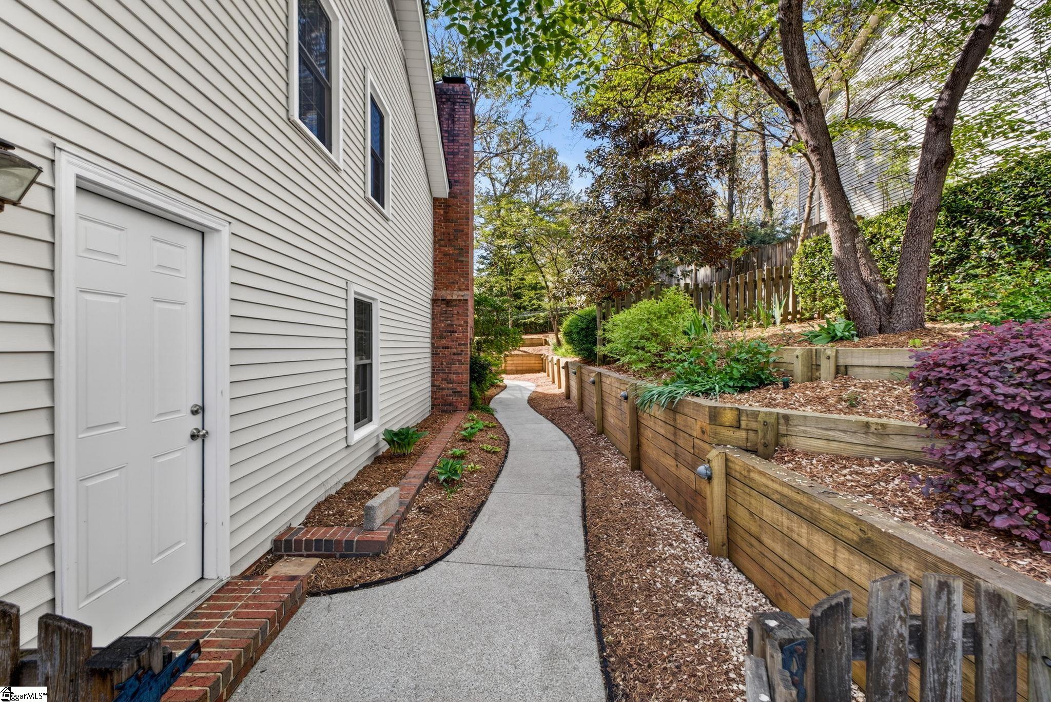406 Deepwood Drive Greer, SC 29651