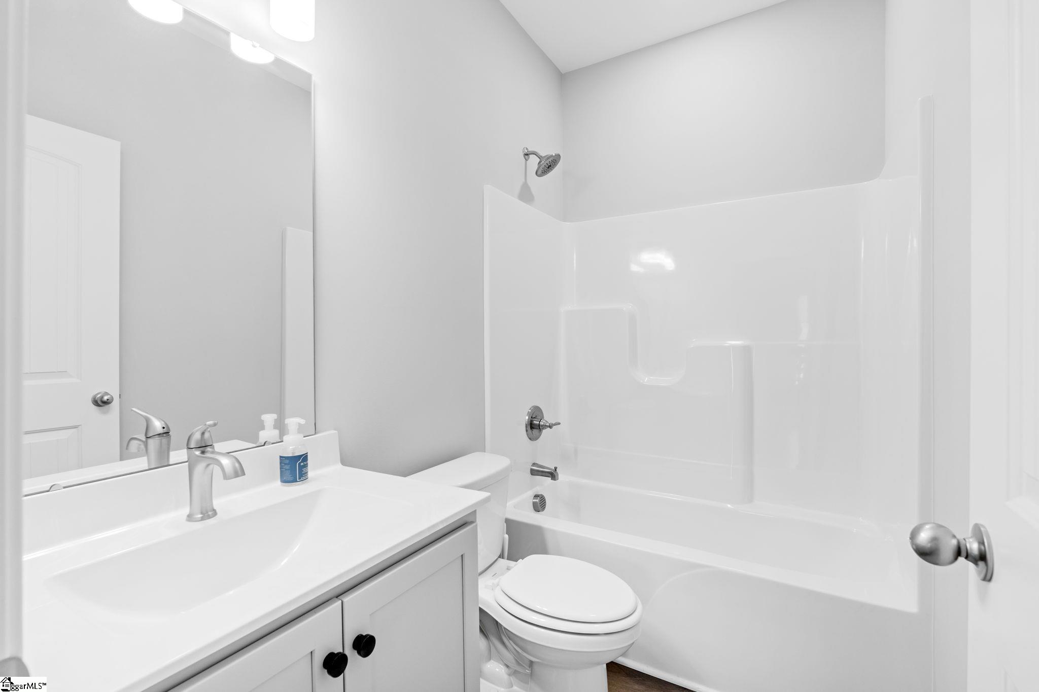 405 Pearle Brook Lane, Taylors, SC, 29687