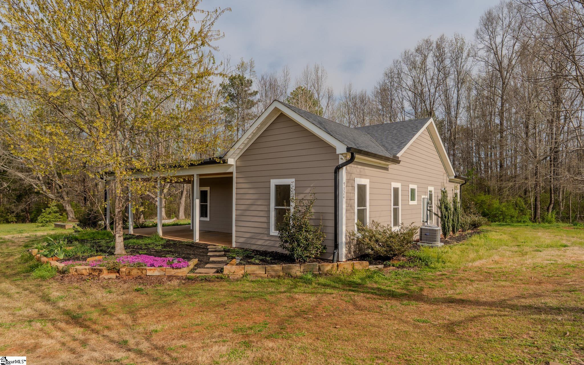 9524 Old White Horse Road Greenville, SC 29617