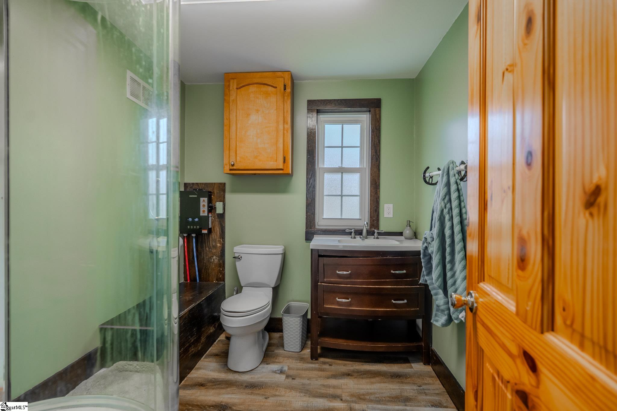 9524 Old White Horse Road Greenville, SC 29617