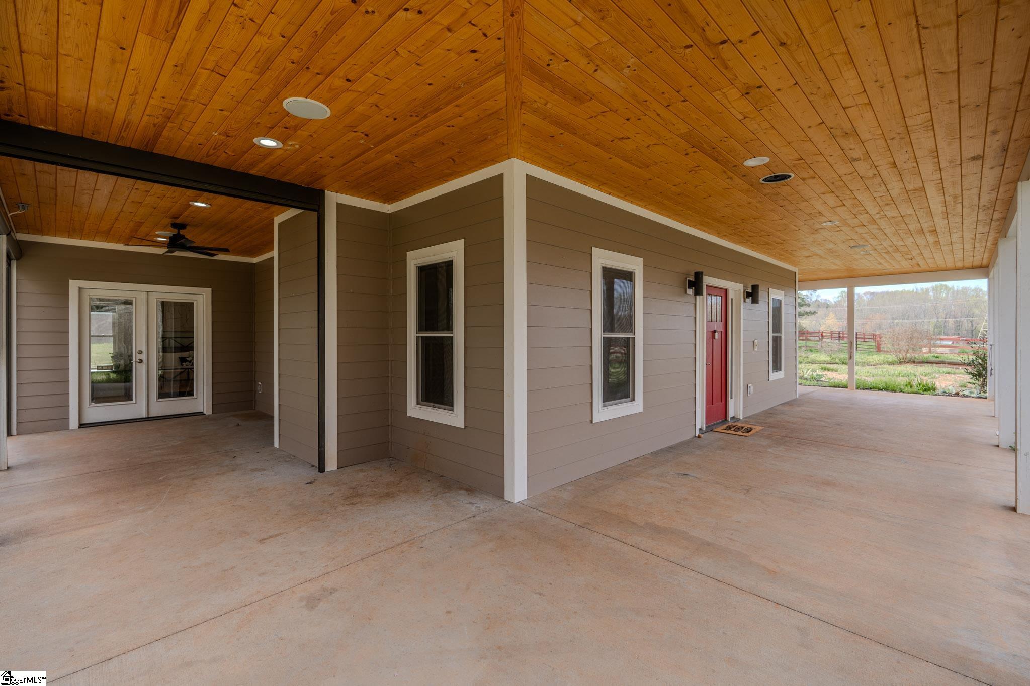 9524 Old White Horse Road Greenville, SC 29617