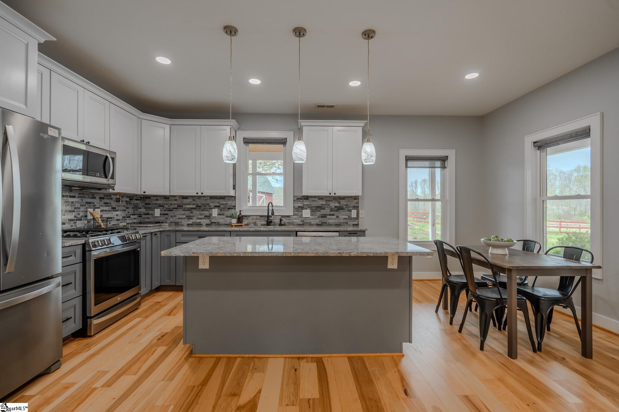 9524 Old White Horse Road Greenville, SC 29617