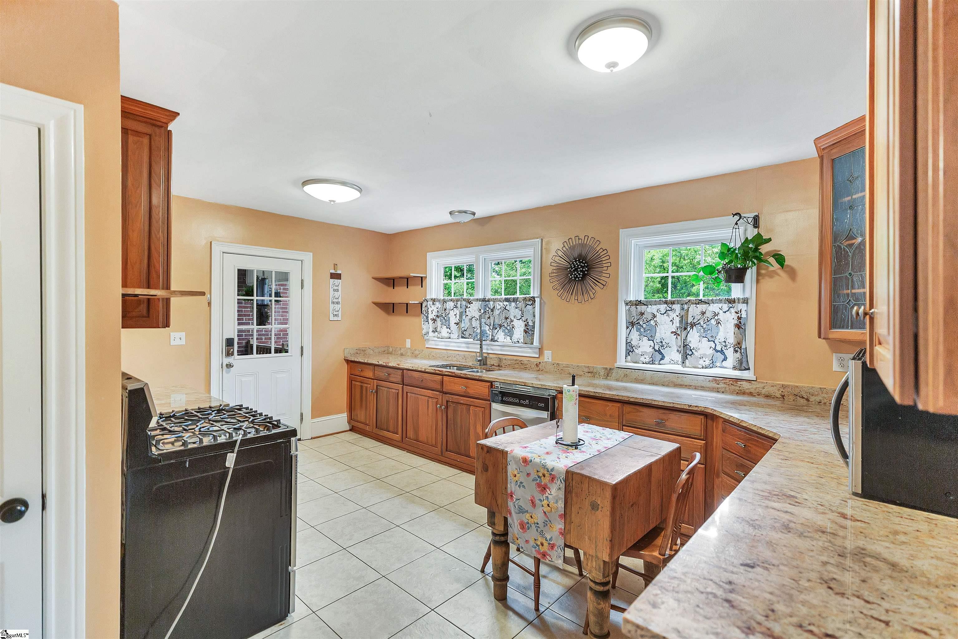 25 Central Avenue Honea Path, SC 29654