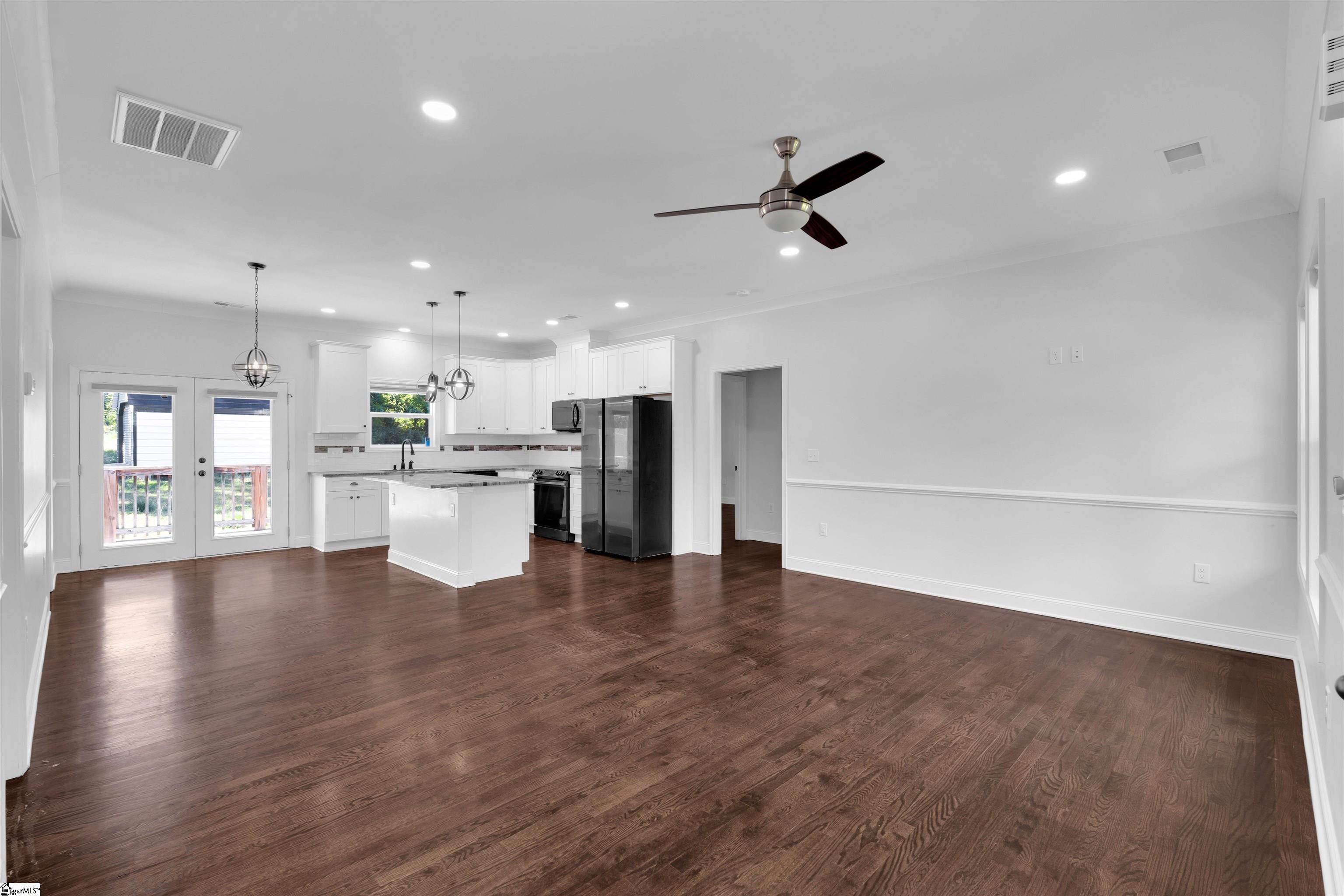 240 Stone Avenue, Spartanburg, SC, 29388