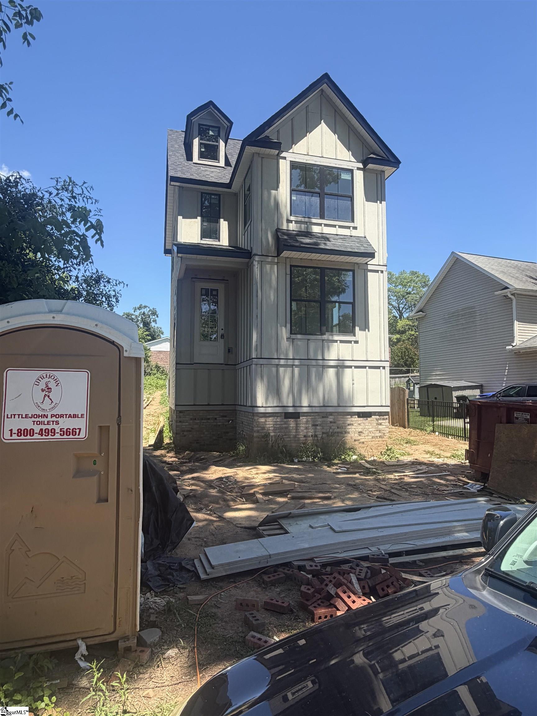 410 Oscar Street Greenville, SC 29601