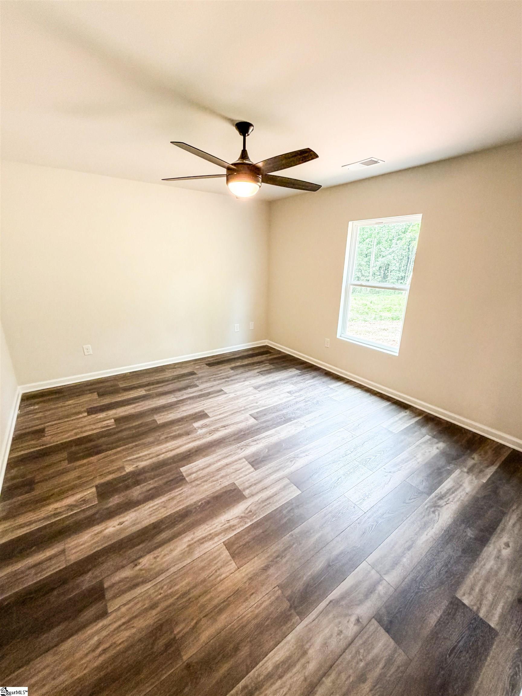 102 Heatherwood Drive Gray Court, SC 29645