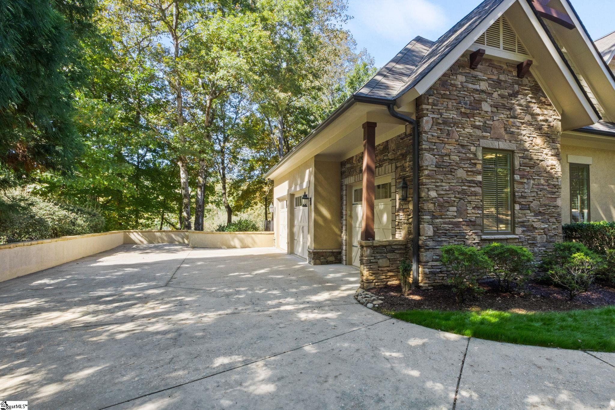 108 Kingshead Road, Travelers Rest, SC, 29690