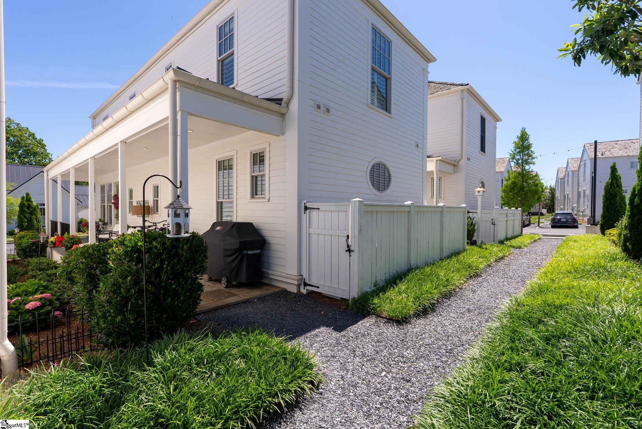 203 Bowman Road Greenville, SC 29615