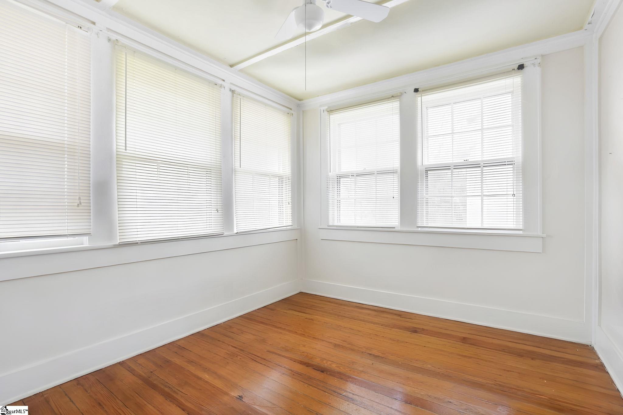 312 E A Avenue Easley, SC 29640