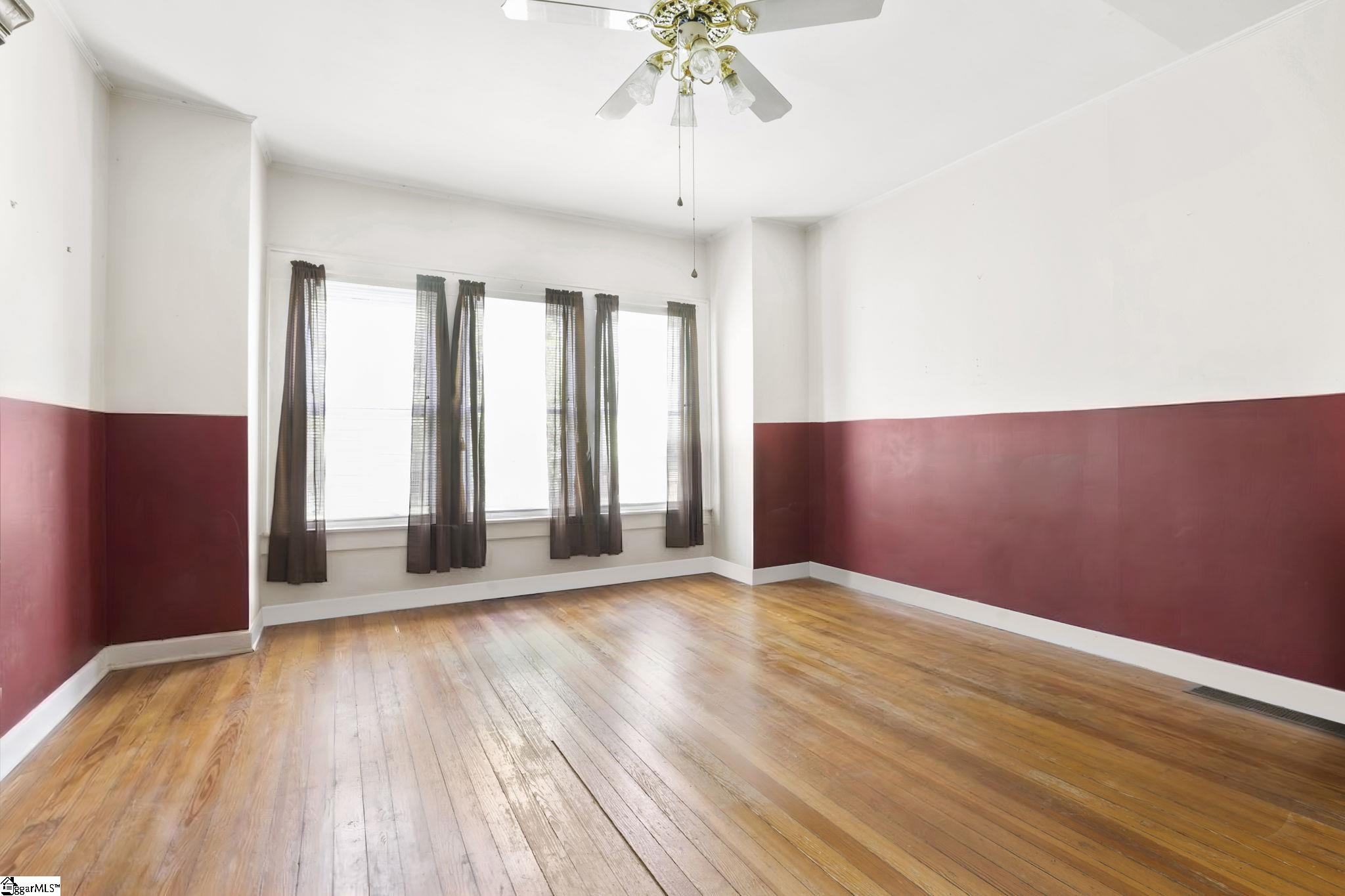 312 E A Avenue Easley, SC 29640