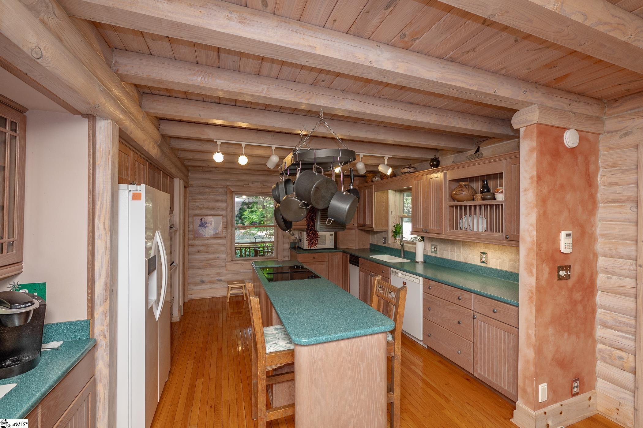 191 Crystal Lane, Townville, SC, 29689