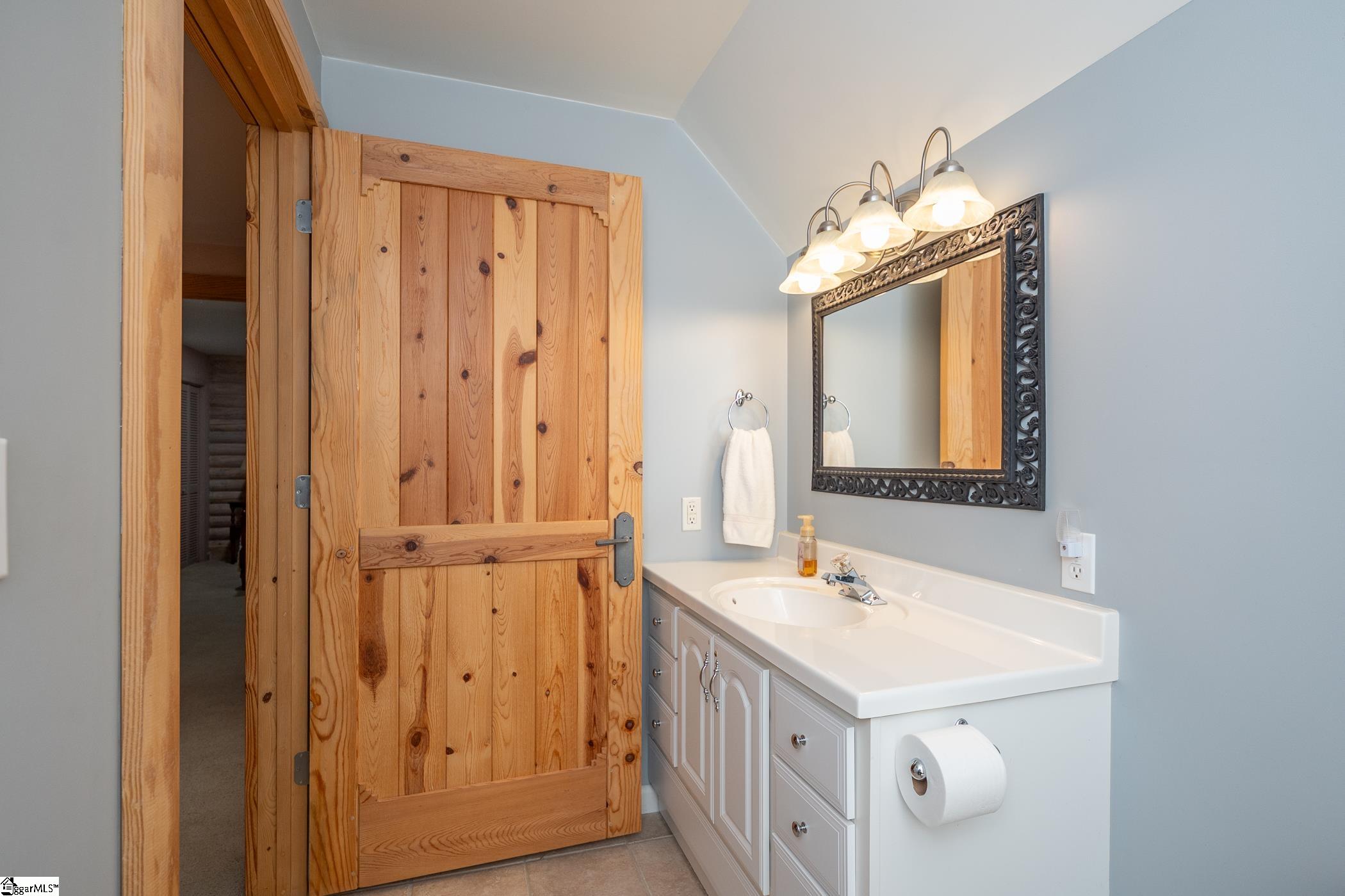 191 Crystal Lane, Townville, SC, 29689