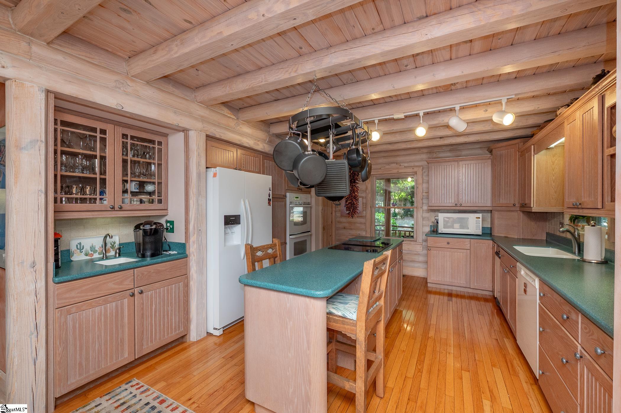 191 Crystal Lane, Townville, SC, 29689