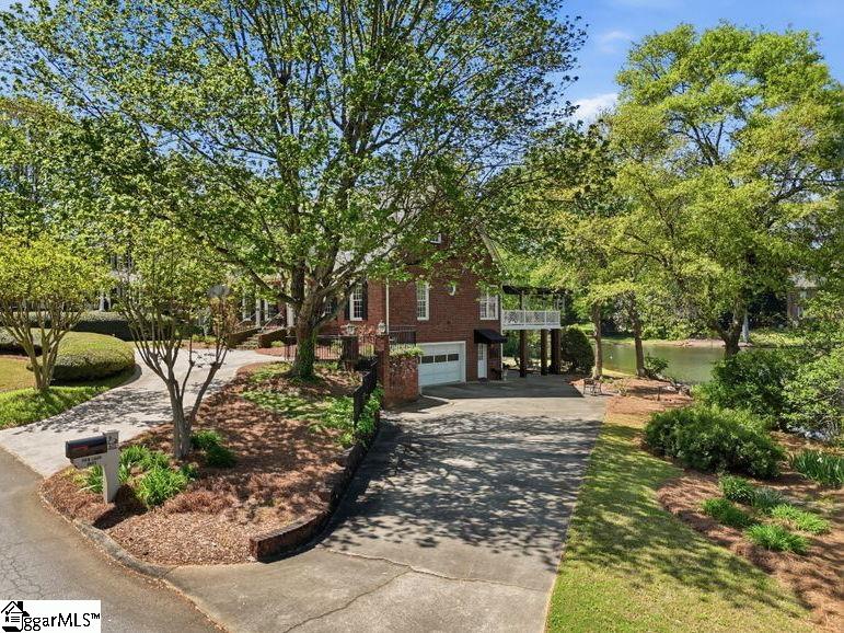 401 Four Lakes Drive, Easley, SC, 29642-3311