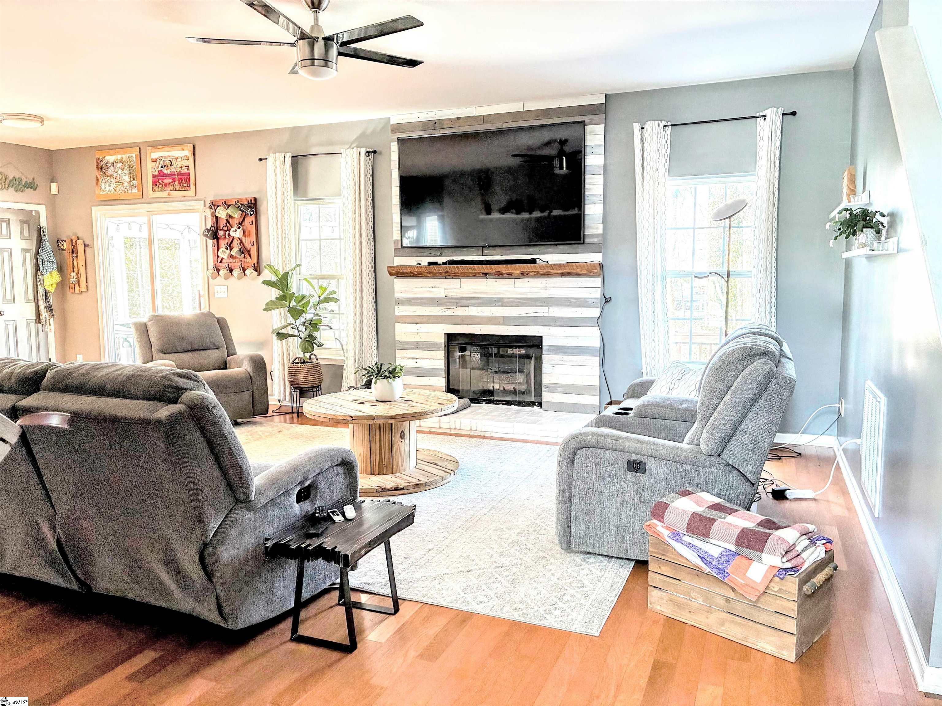 226 N Orchard Farms Avenue, Simpsonville, SC, 29681