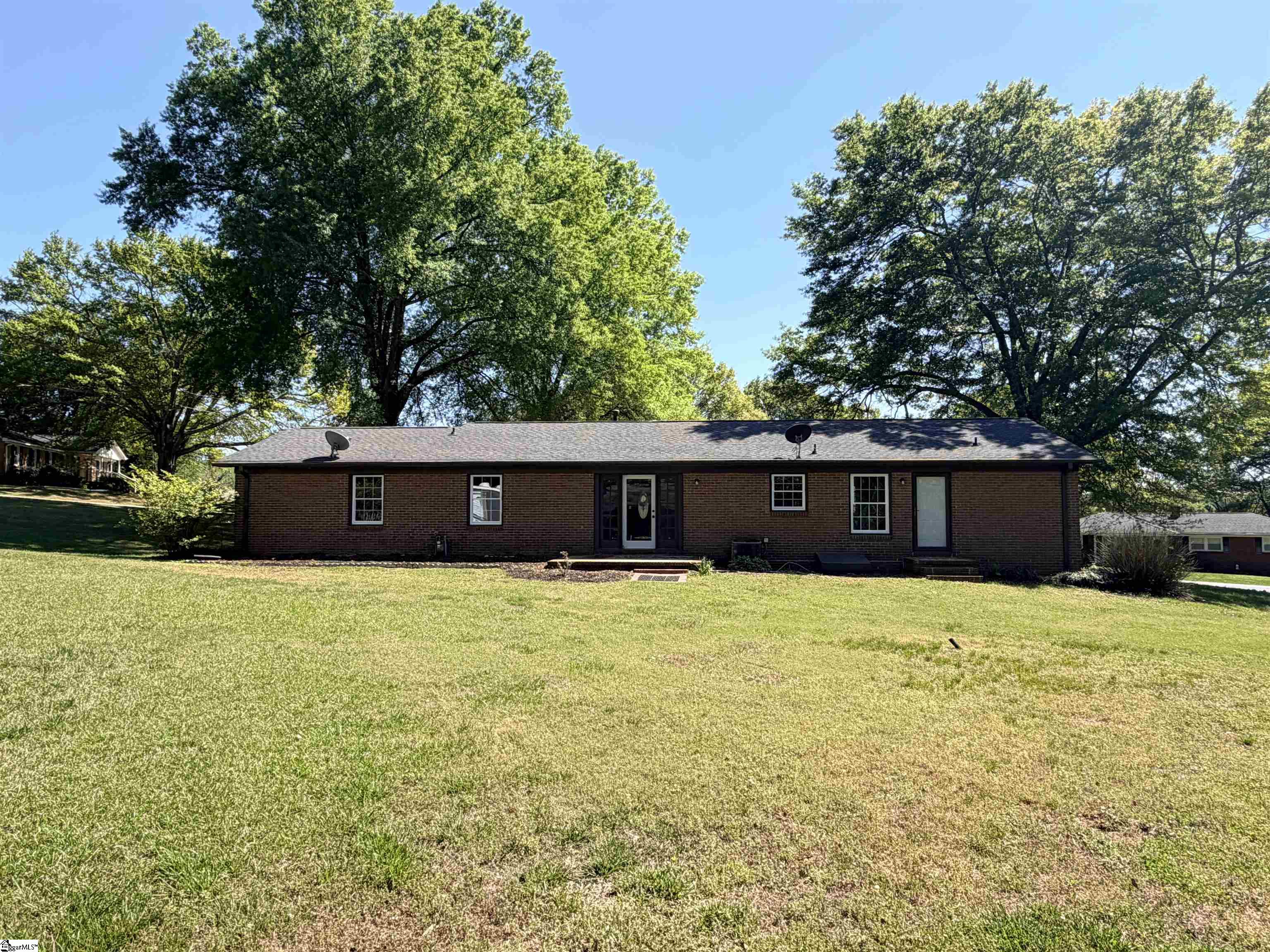 303 Robinall Drive Easley, SC 29642