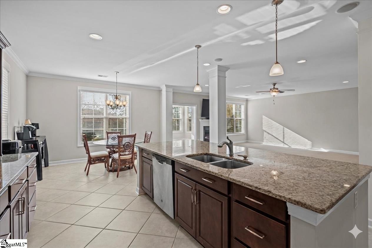324 Crestgate Way Easley, SC 29642