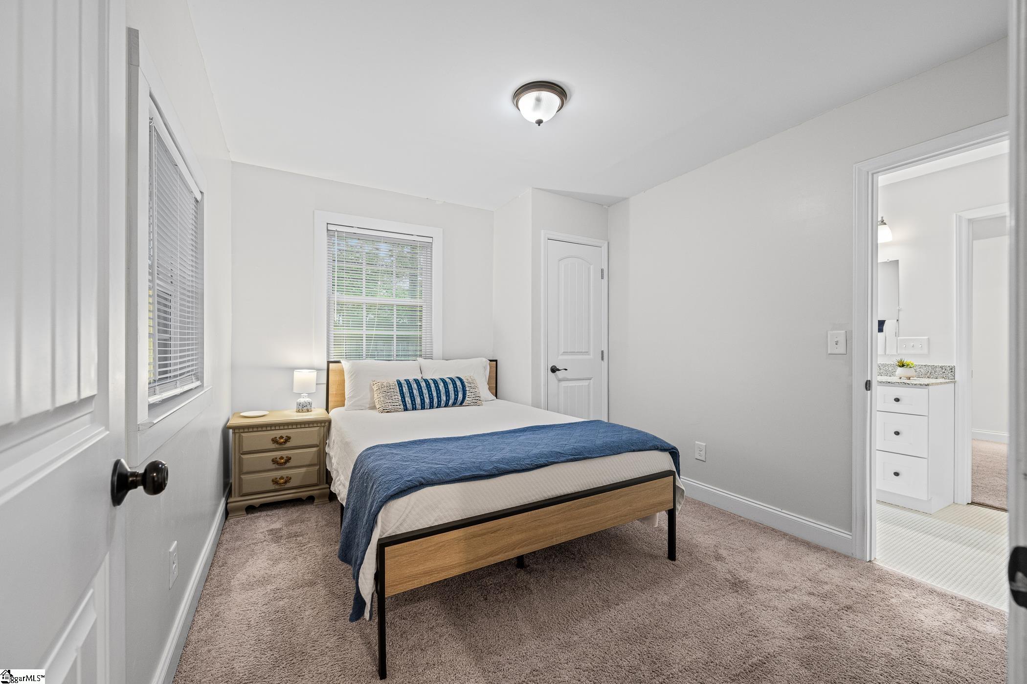 920 Anderson Road Greenville, SC 29601-4104