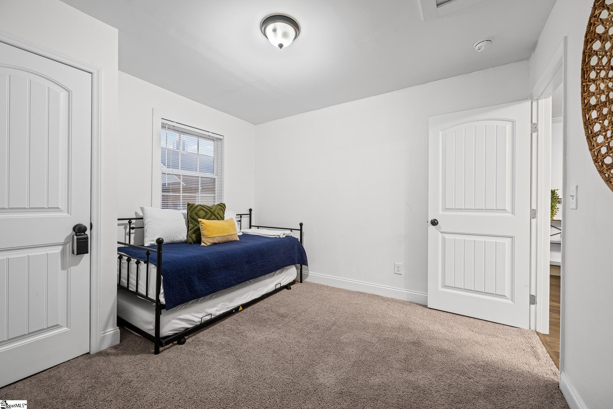 920 Anderson Road Greenville, SC 29601-4104